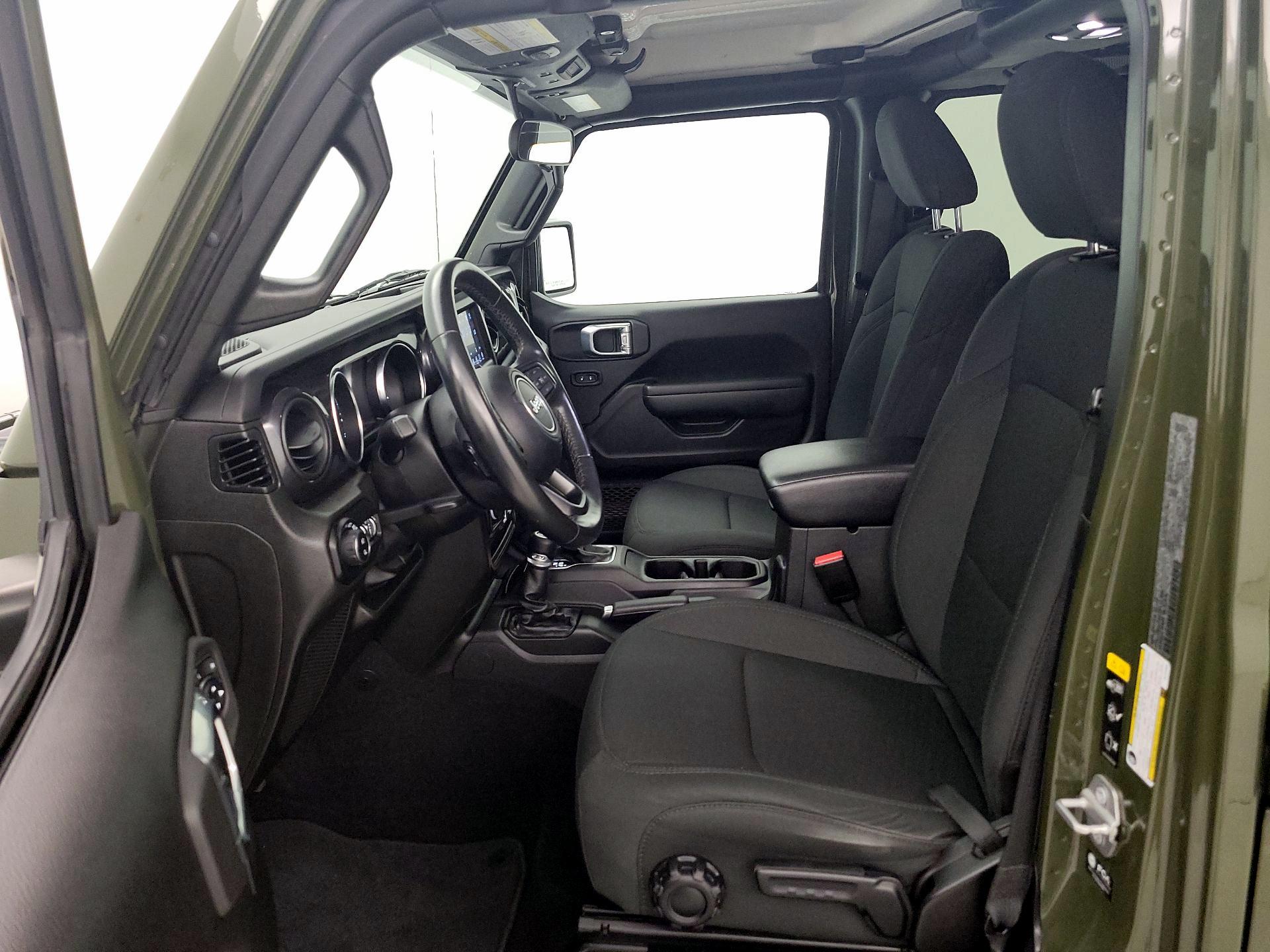 Thumbnail: 2022 Jeep Gladiator - 11