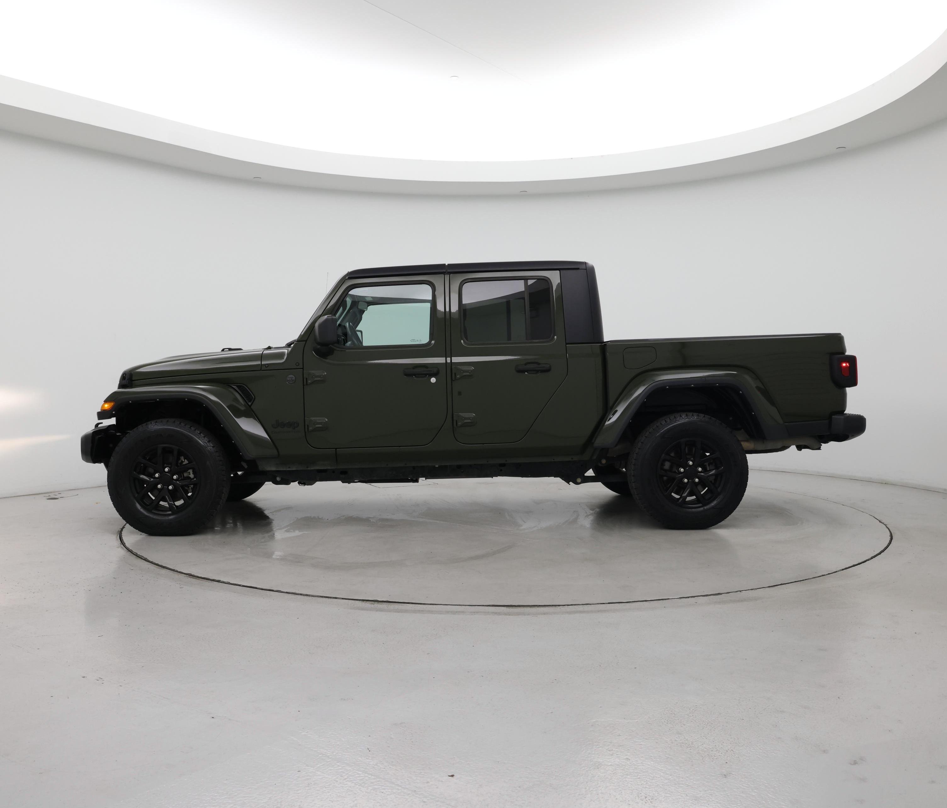 Thumbnail: 2022 Jeep Gladiator - 3