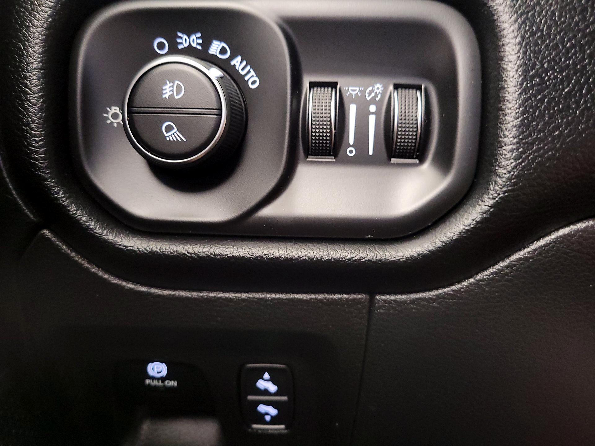 Thumbnail: 2022 RAM 1500 - 13