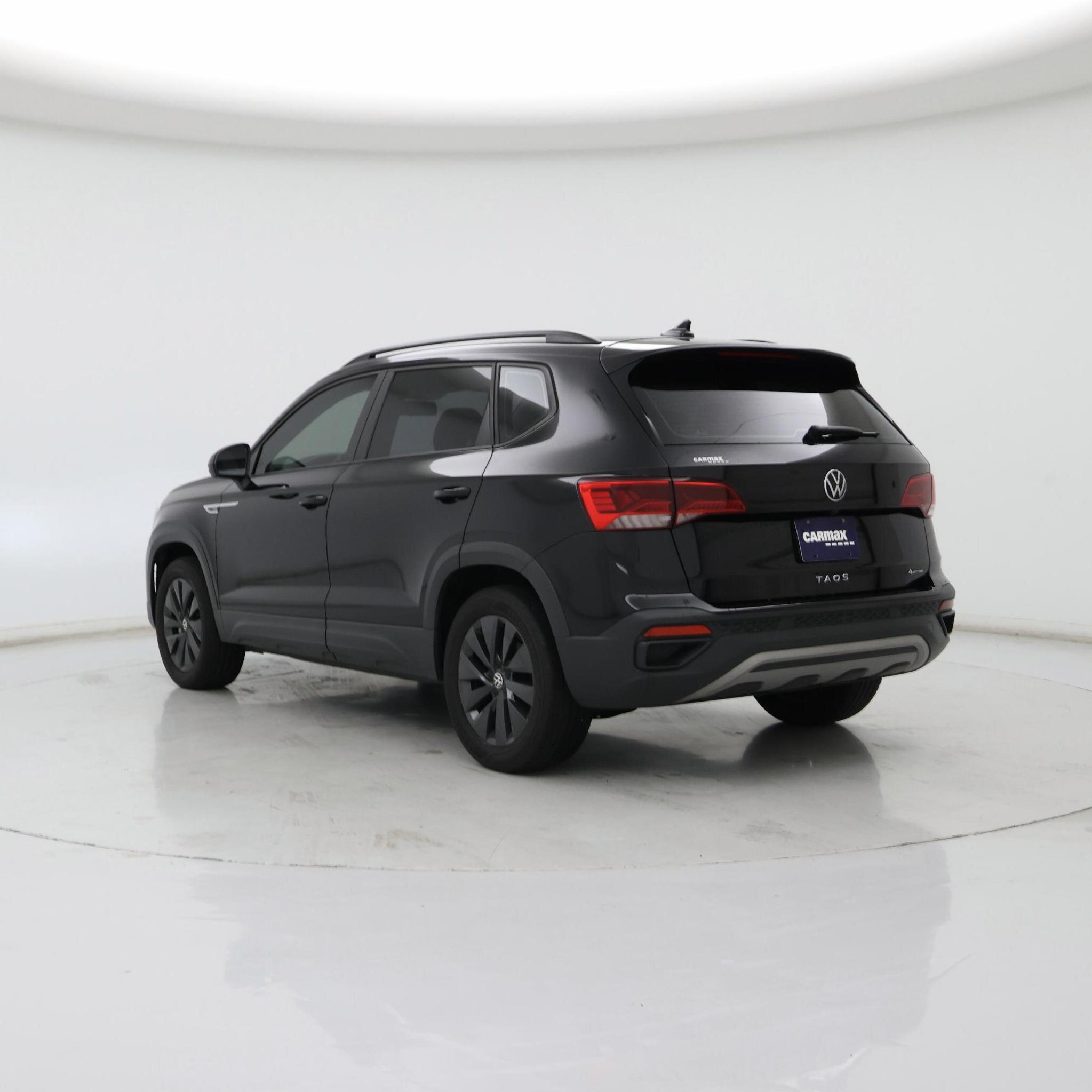 Thumbnail: 2022 Volkswagen Taos - 2