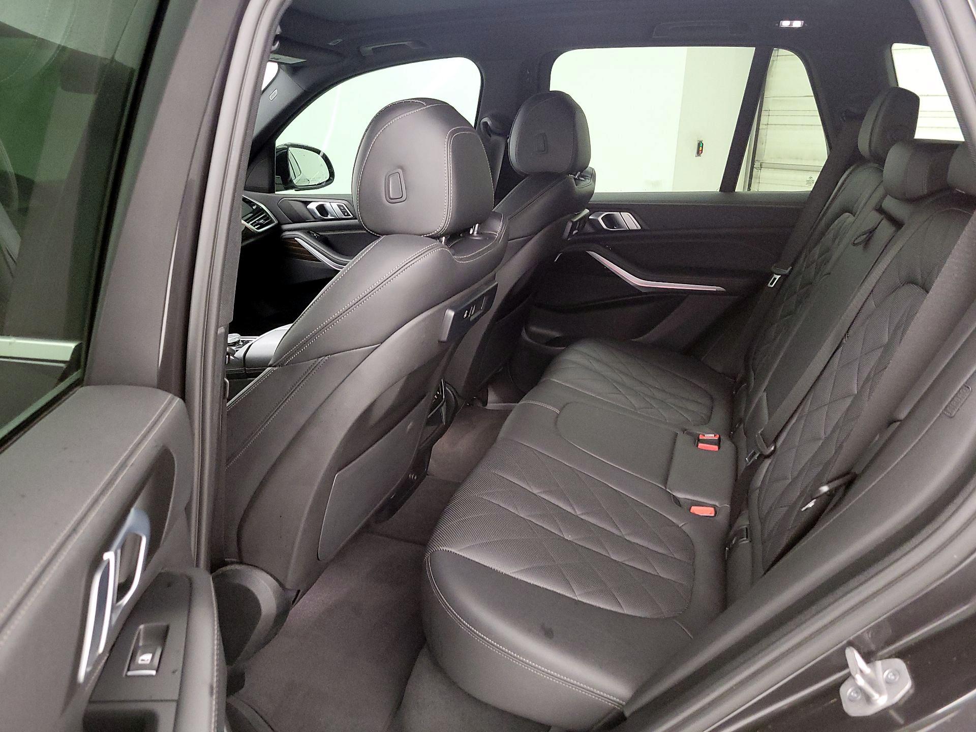 Thumbnail: 2023 BMW X5 - 17