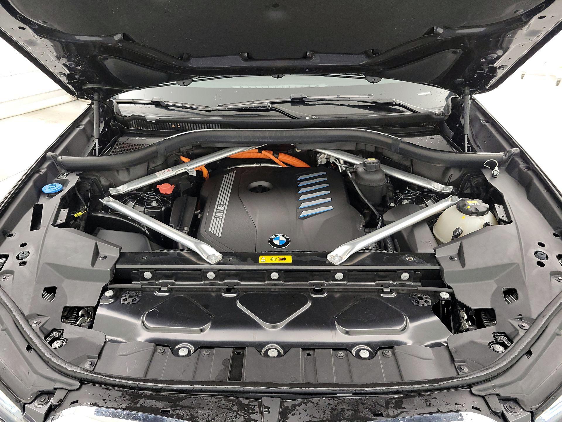 Thumbnail: 2023 BMW X5 - 19