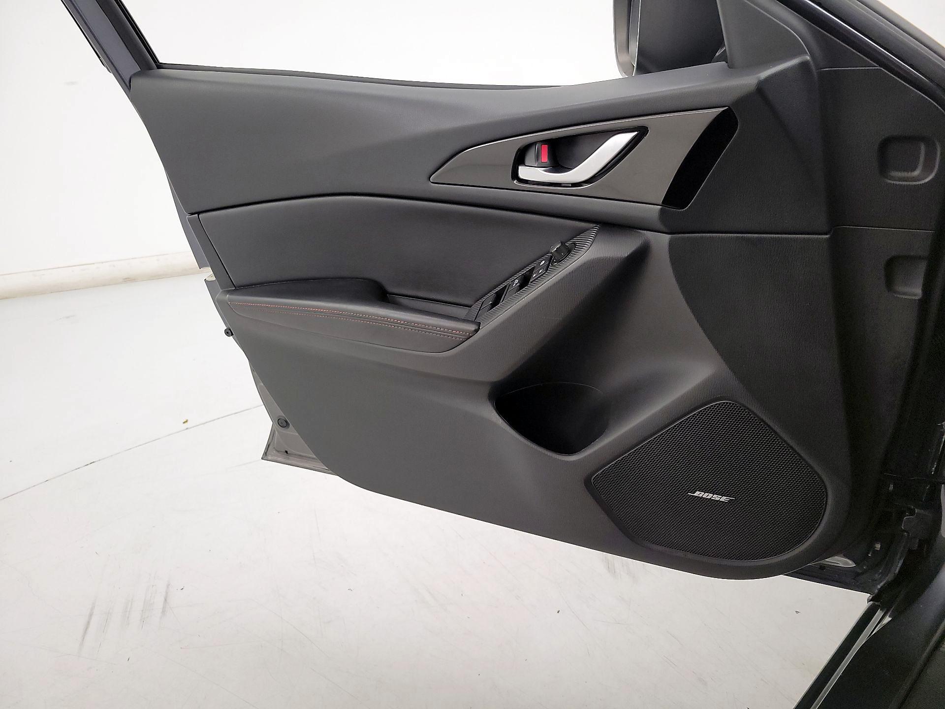 Thumbnail: 2015 Mazda Mazda3 - 12