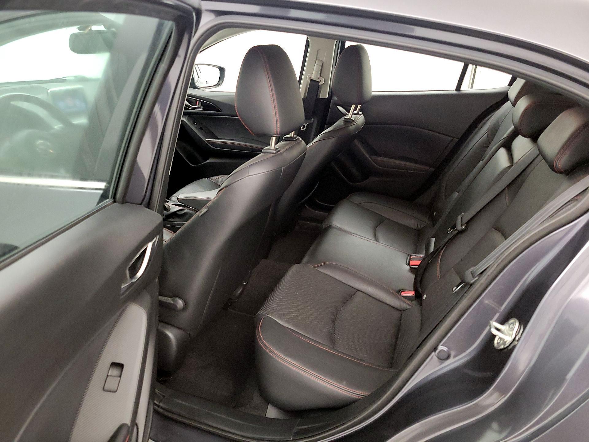 Thumbnail: 2015 Mazda Mazda3 - 17