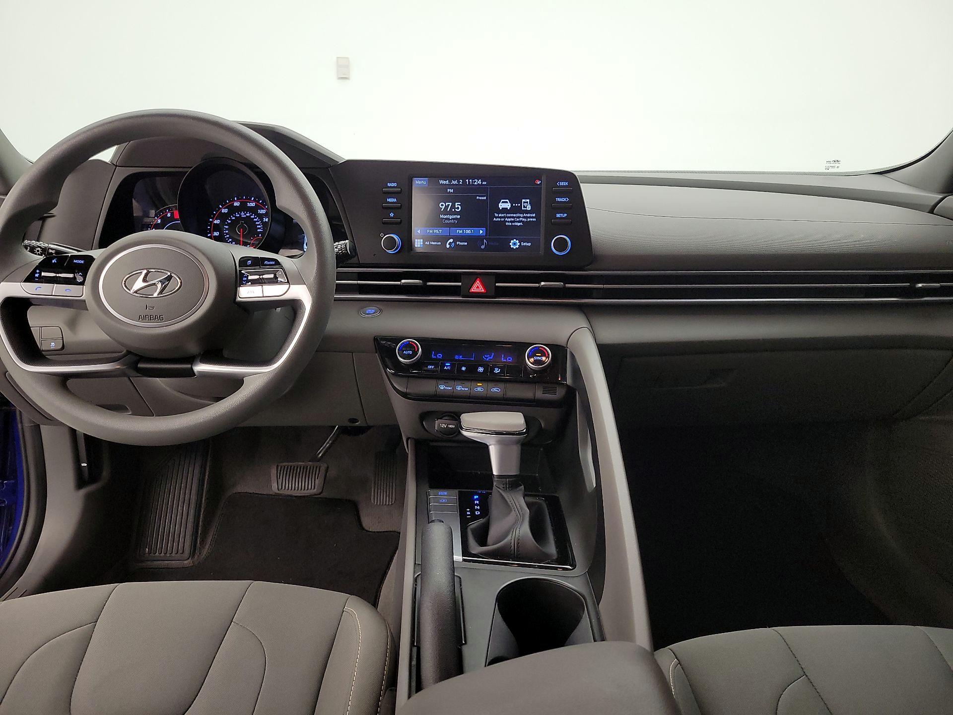 Thumbnail: 2021 Hyundai Elantra - 9