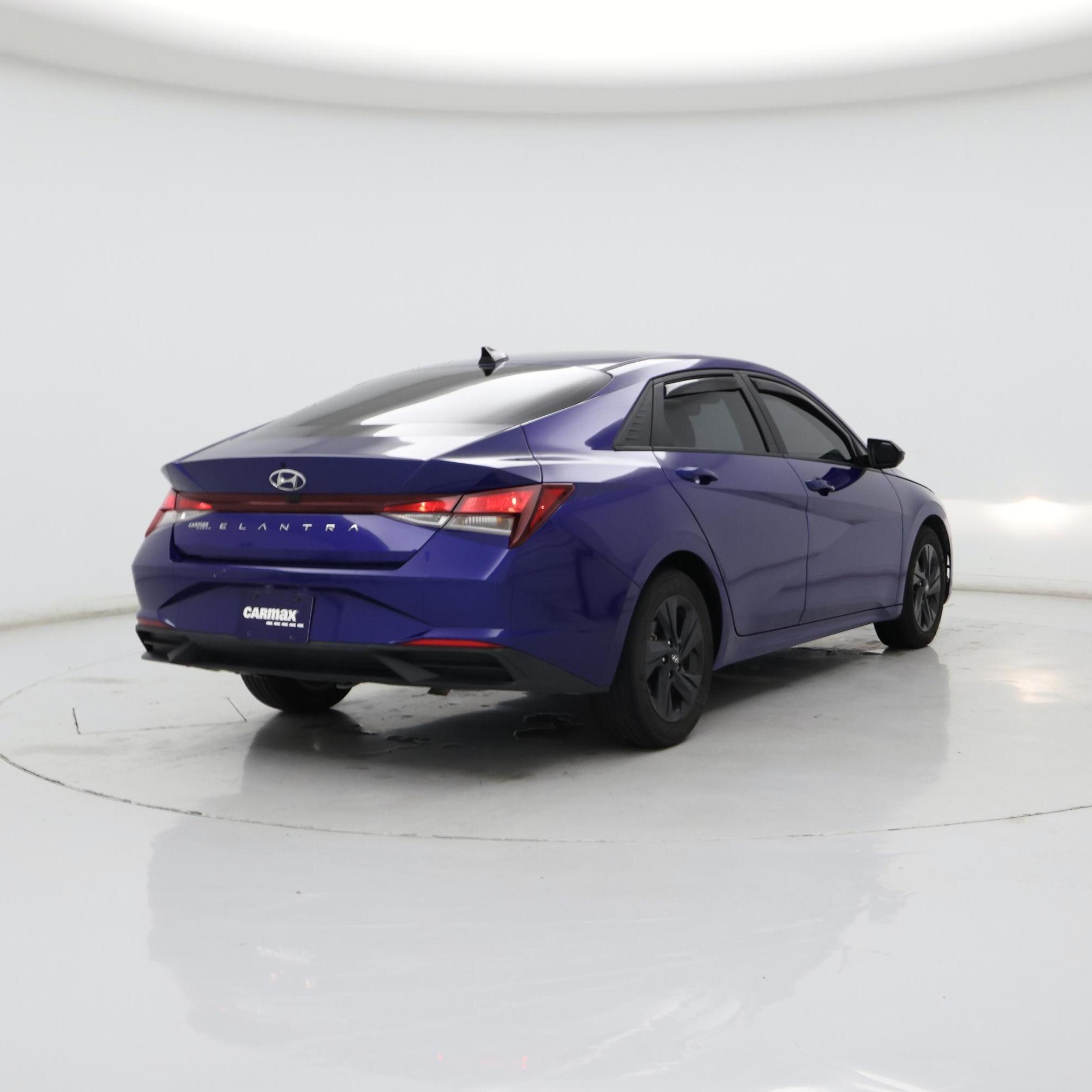Thumbnail: 2021 Hyundai Elantra - 8