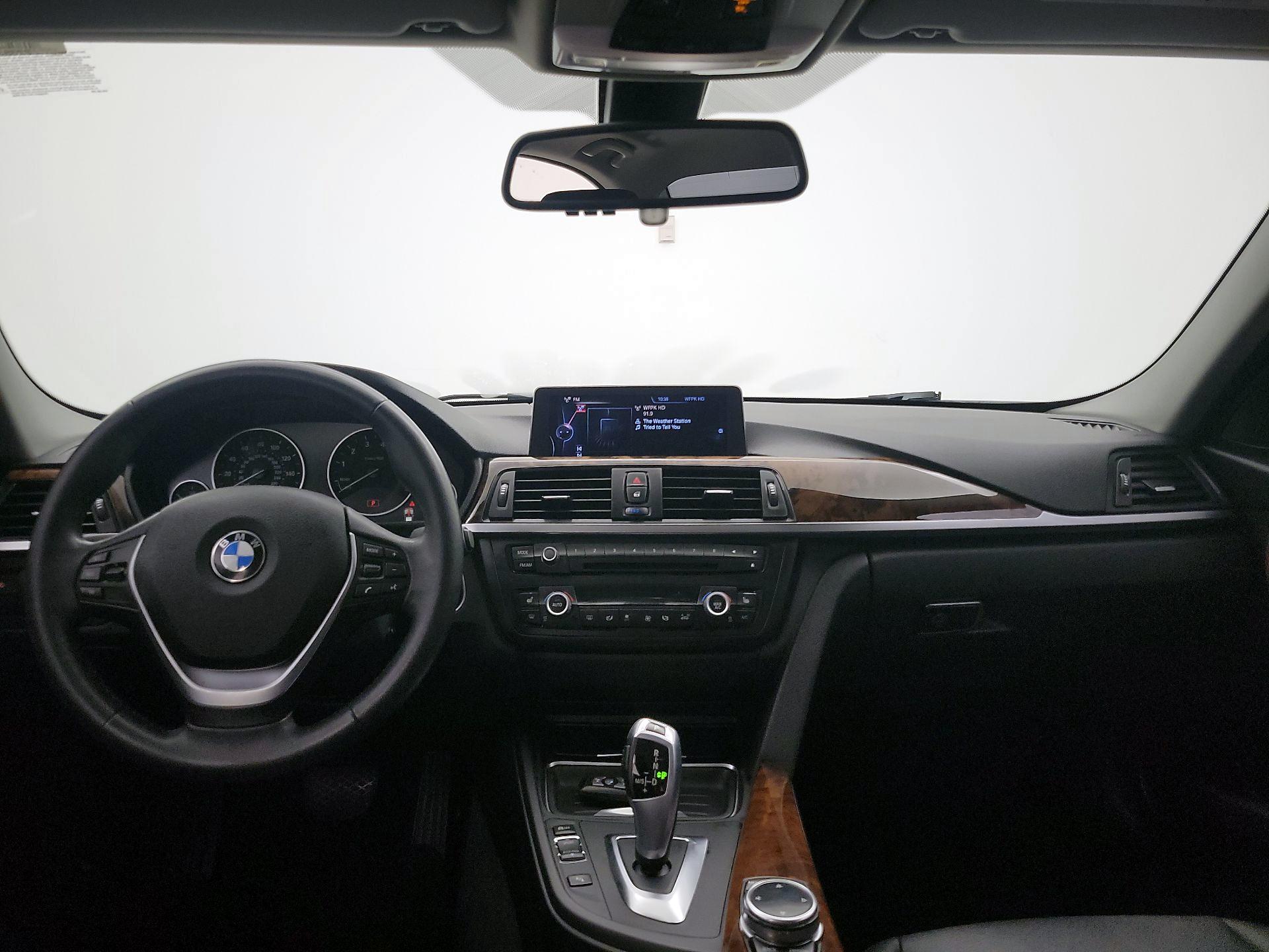 Thumbnail: 2014 BMW 3 Series - 9
