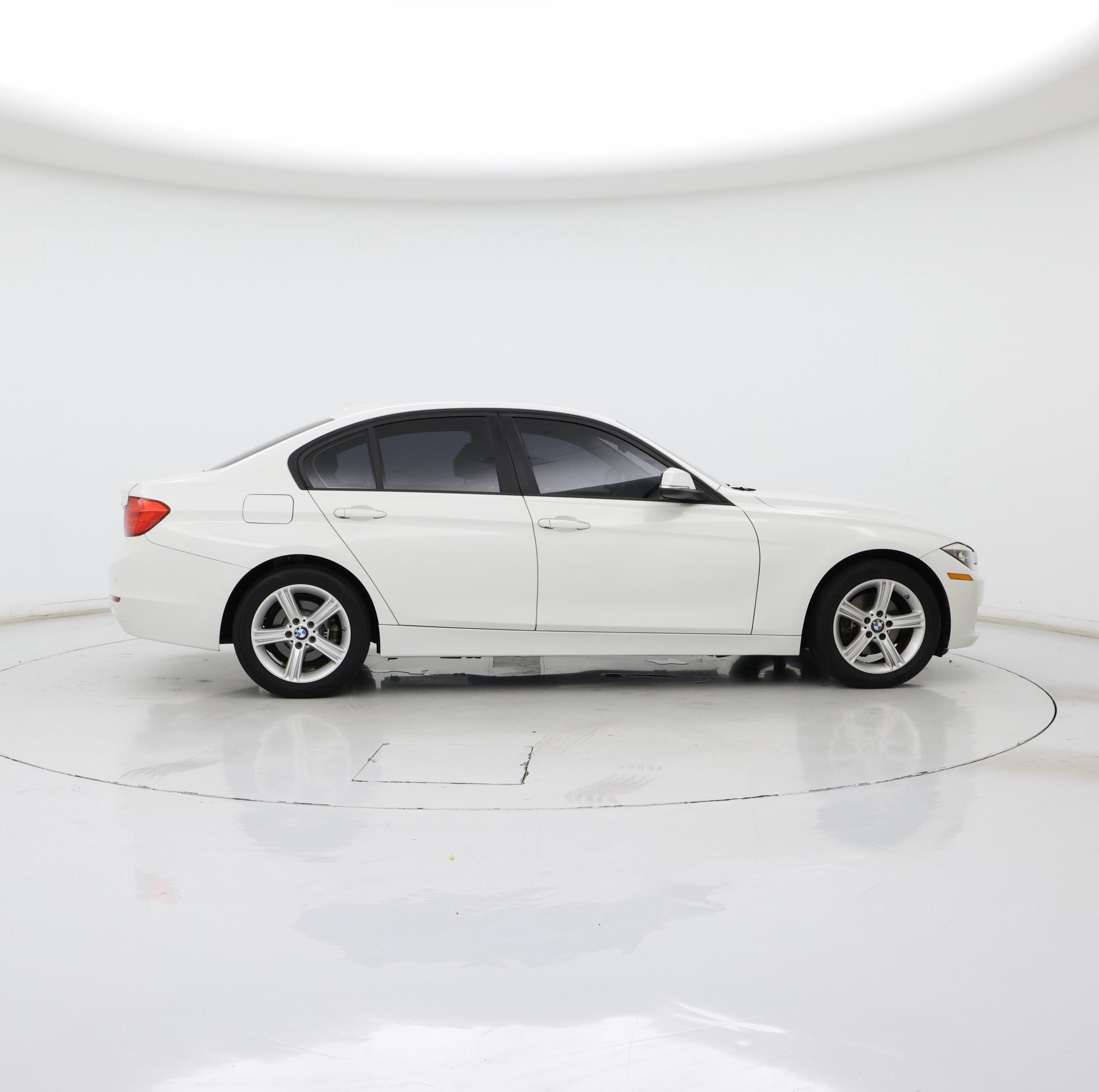 Thumbnail: 2014 BMW 3 Series - 7