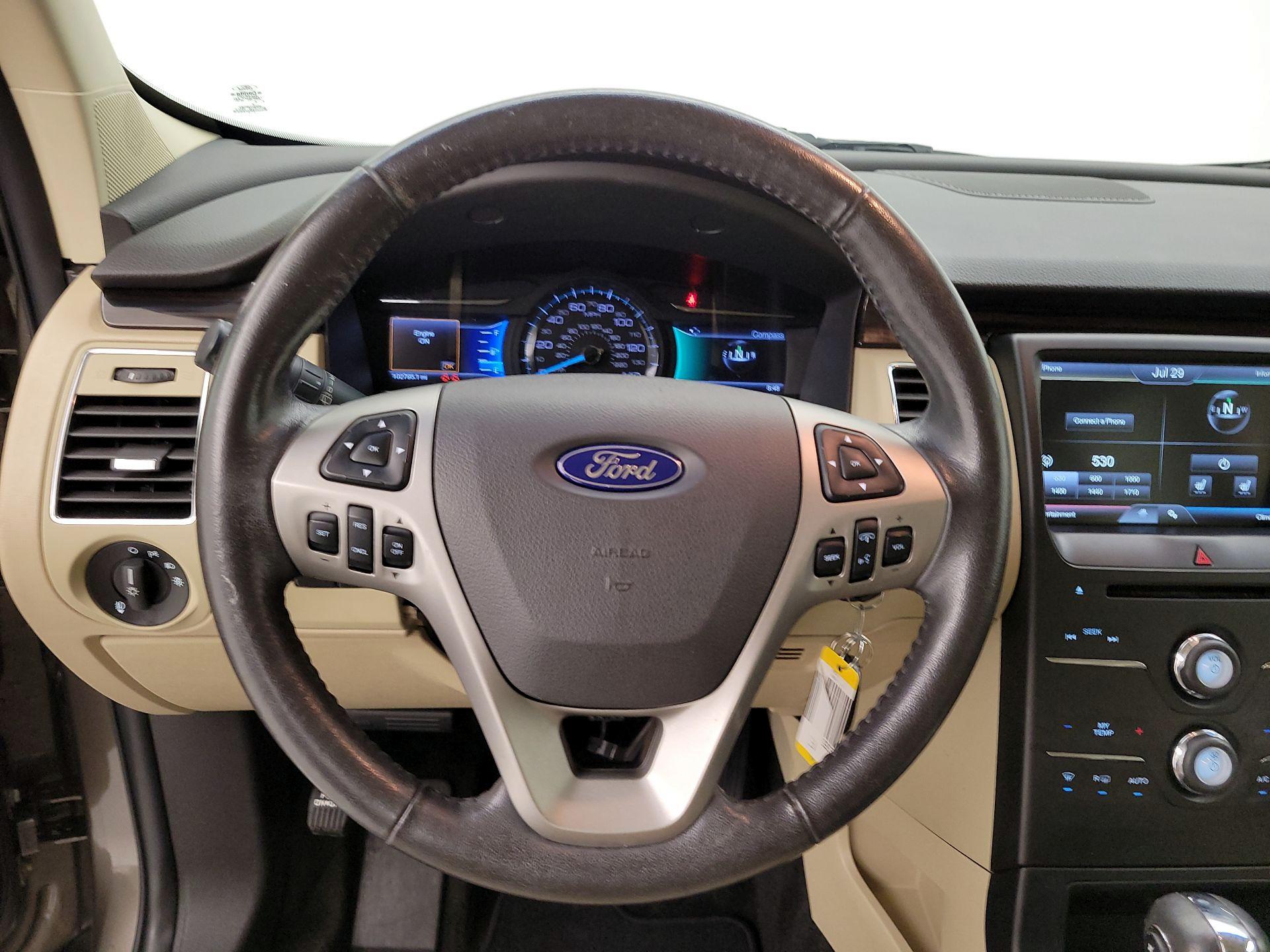 Thumbnail: 2014 Ford Flex - 10