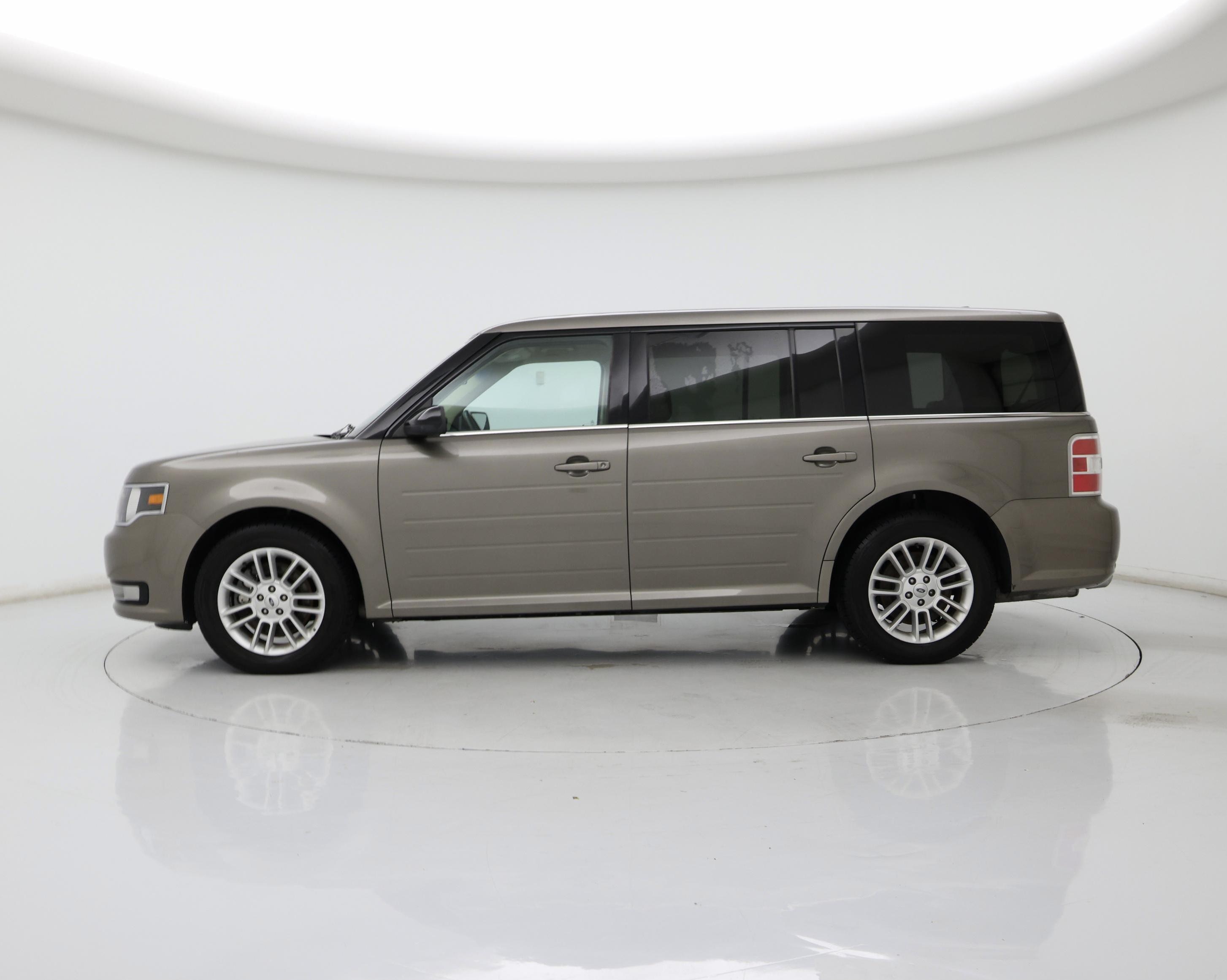 Thumbnail: 2014 Ford Flex - 3