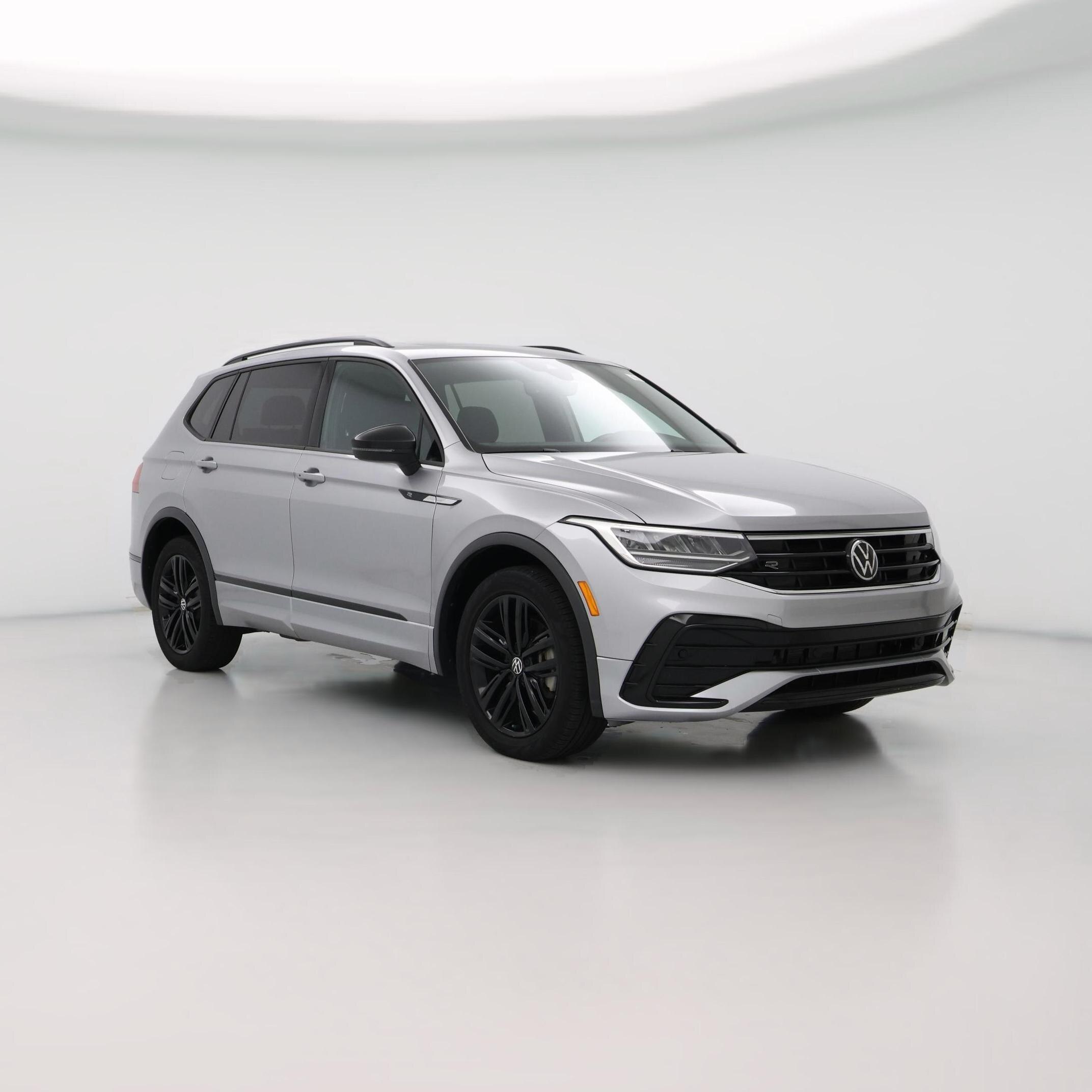 Thumbnail: 2022 Volkswagen Tiguan - 1