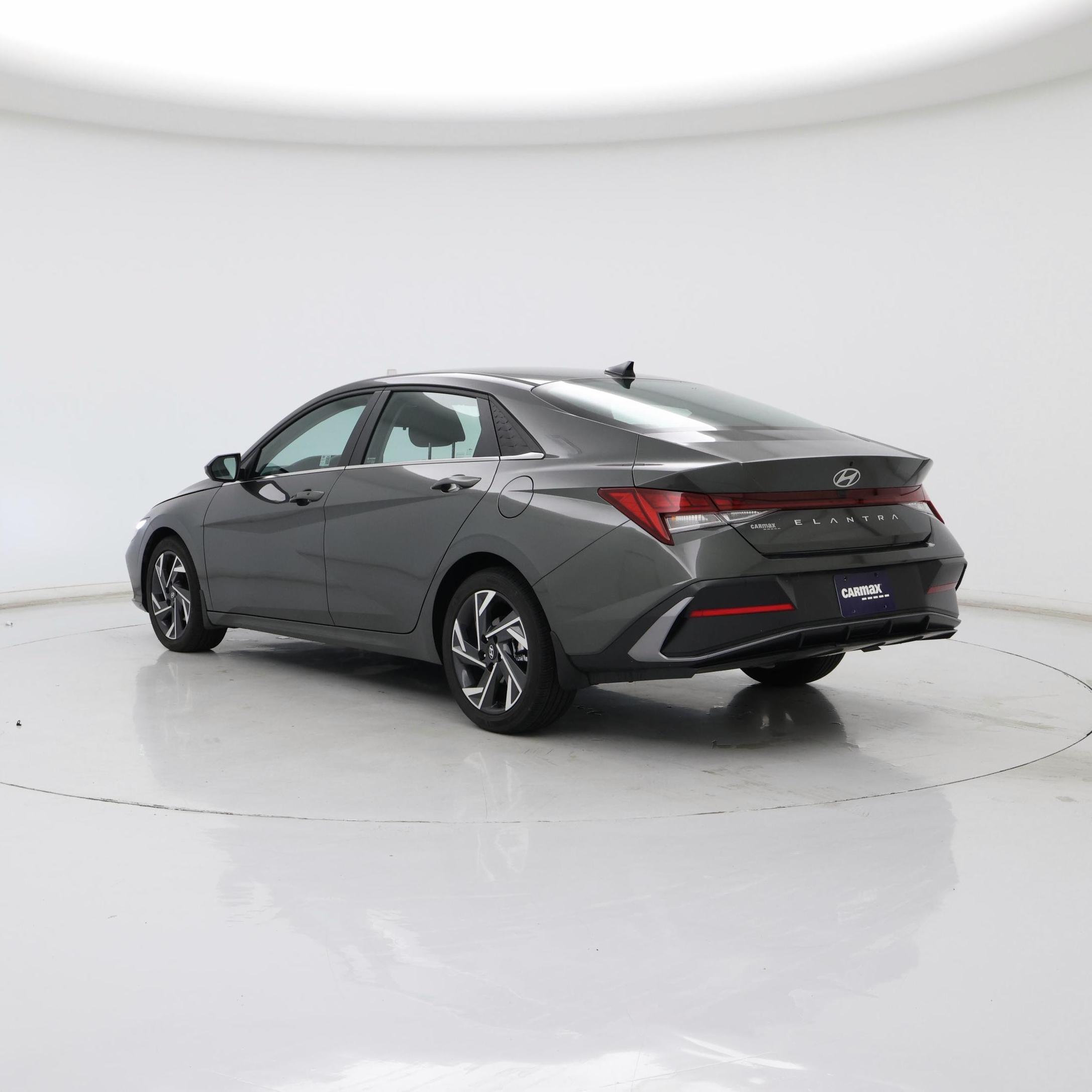 Thumbnail: 2024 Hyundai Elantra - 2