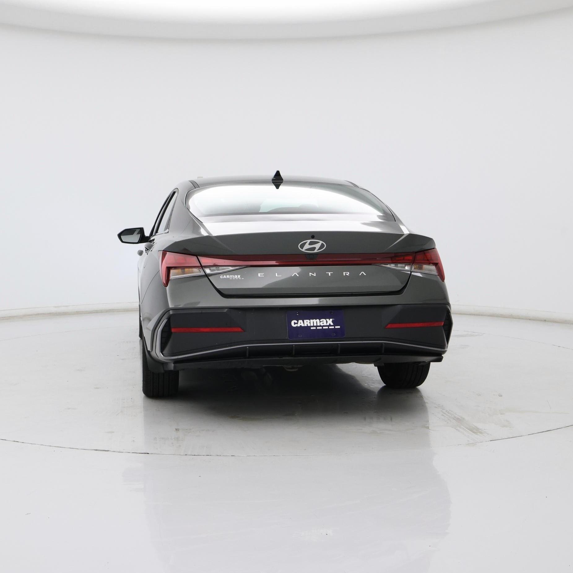 Thumbnail: 2024 Hyundai Elantra - 6