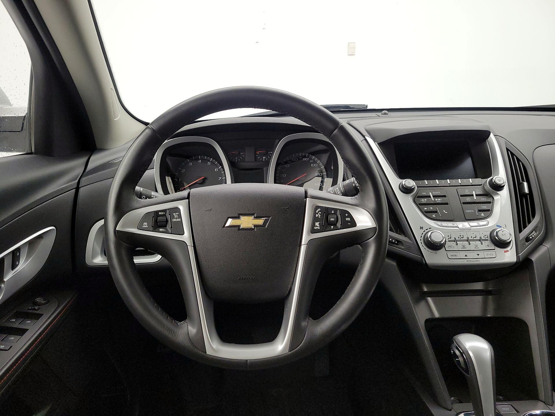 Thumbnail: 2015 Chevrolet Equinox - 10