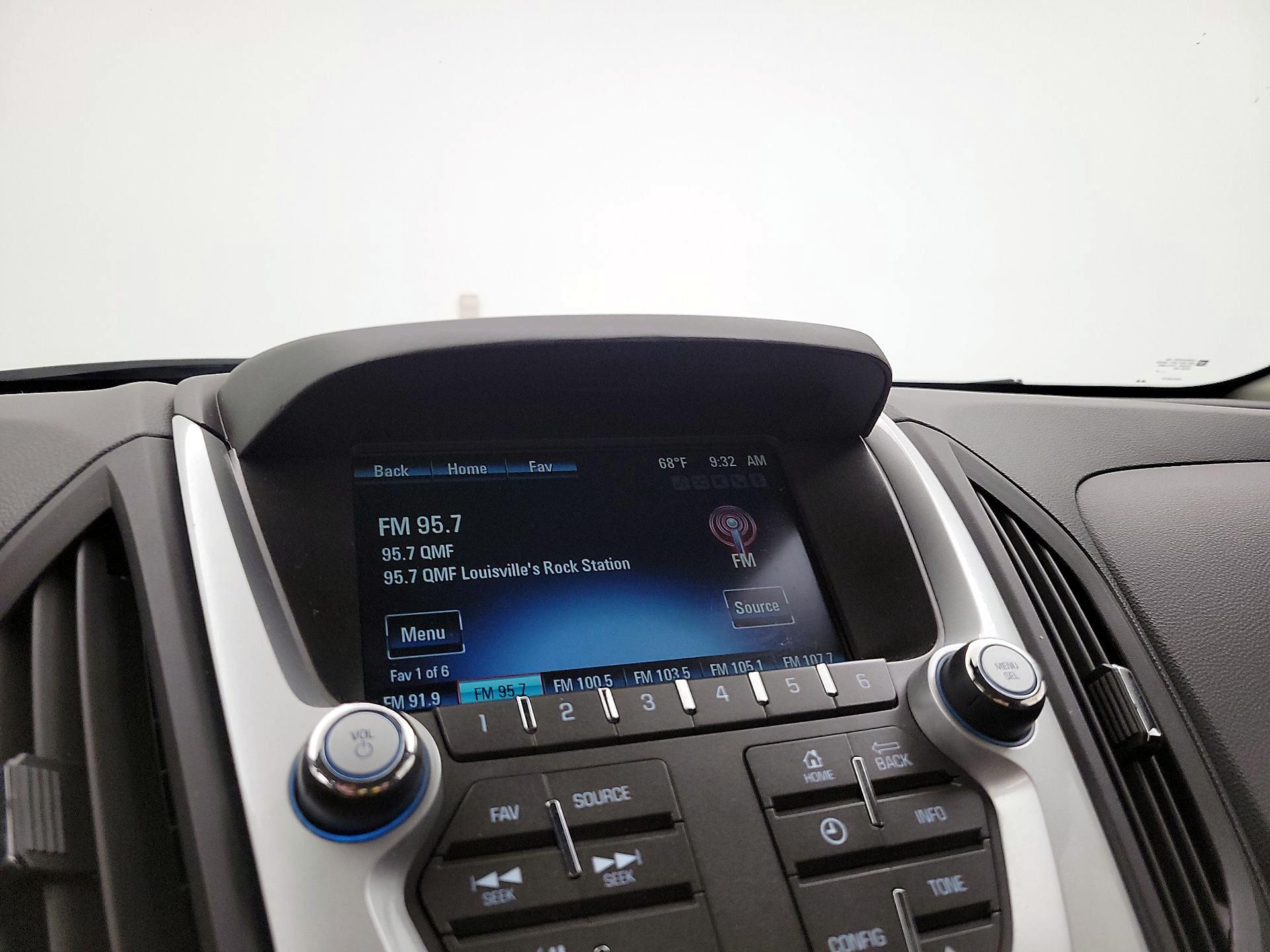 Thumbnail: 2015 Chevrolet Equinox - 13