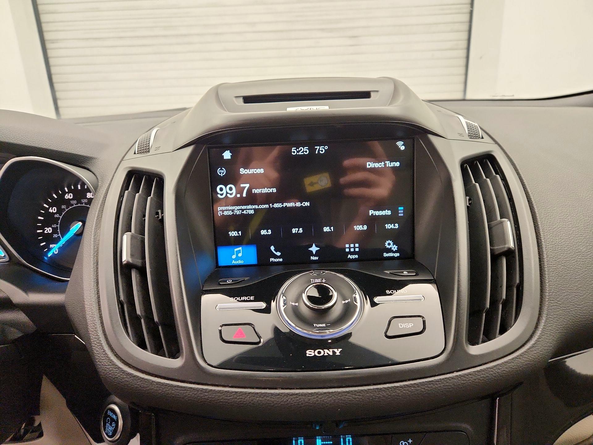 Thumbnail: 2017 Ford Escape - 16
