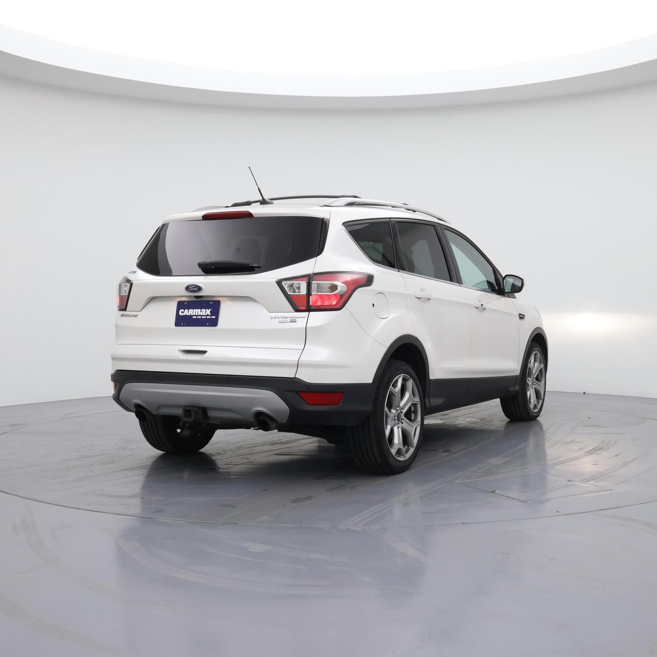 Thumbnail: 2017 Ford Escape - 8