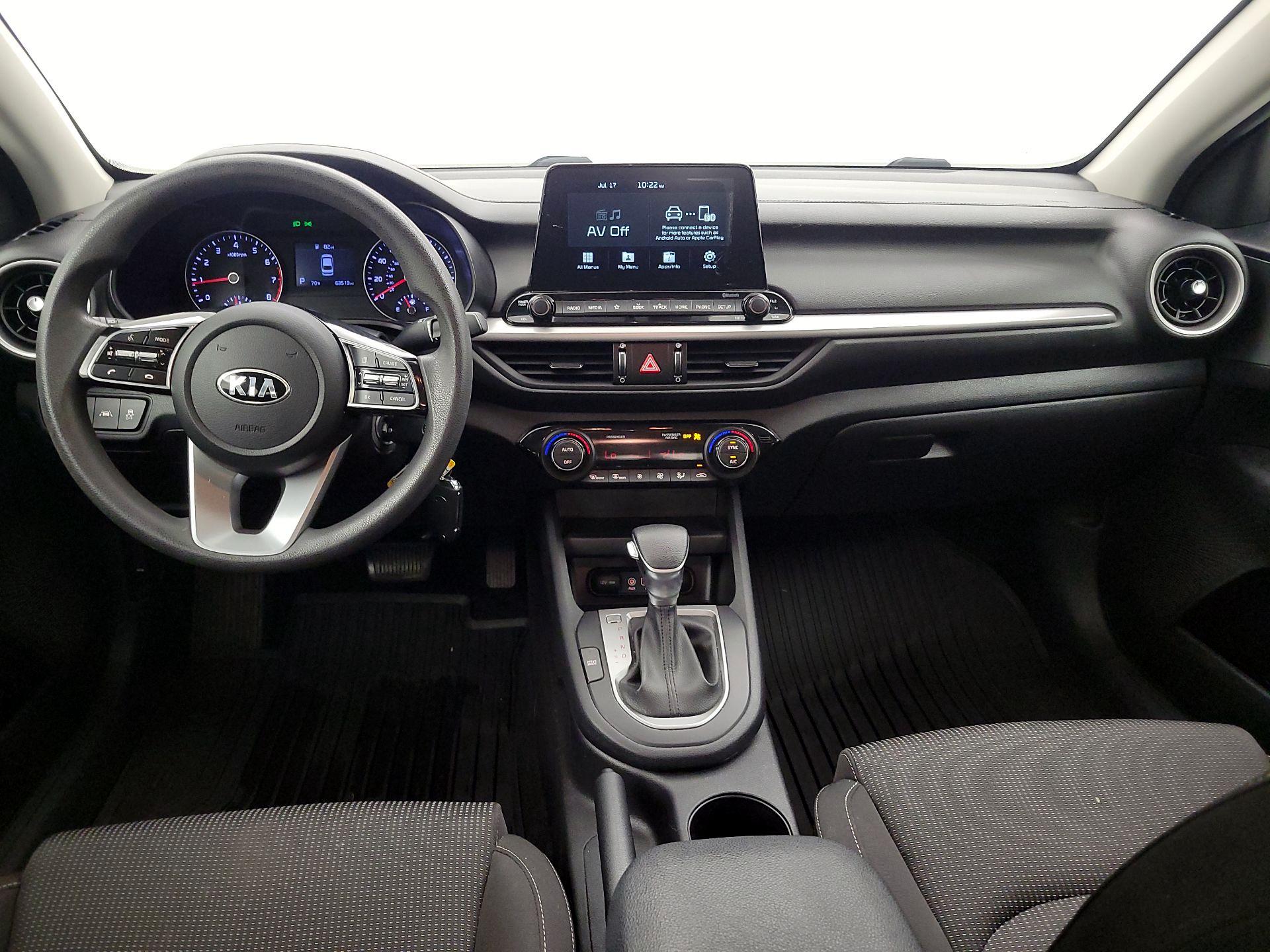 Thumbnail: 2019 Kia Forte - 9