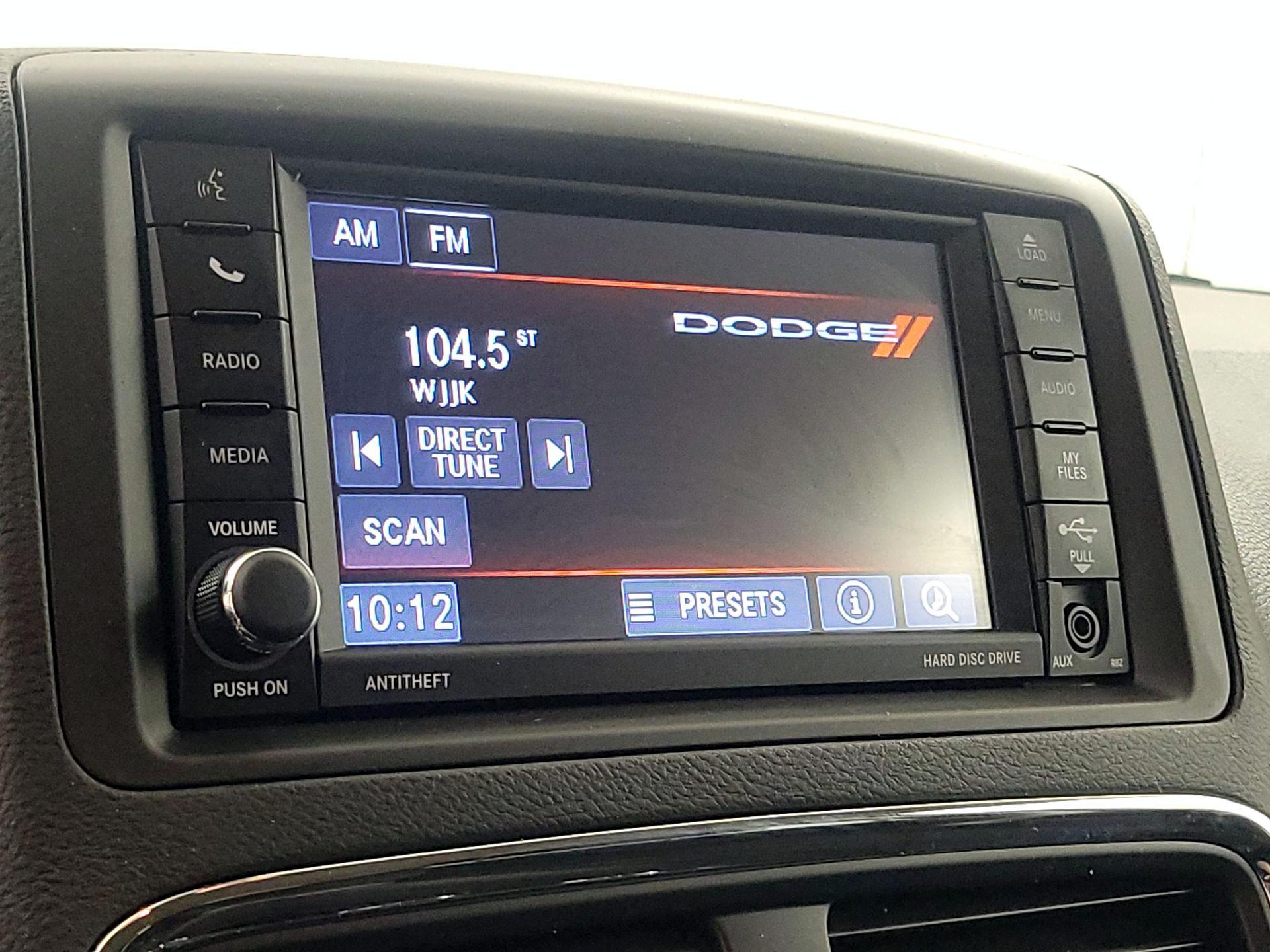 Thumbnail: 2019 Dodge Grand Caravan - 15
