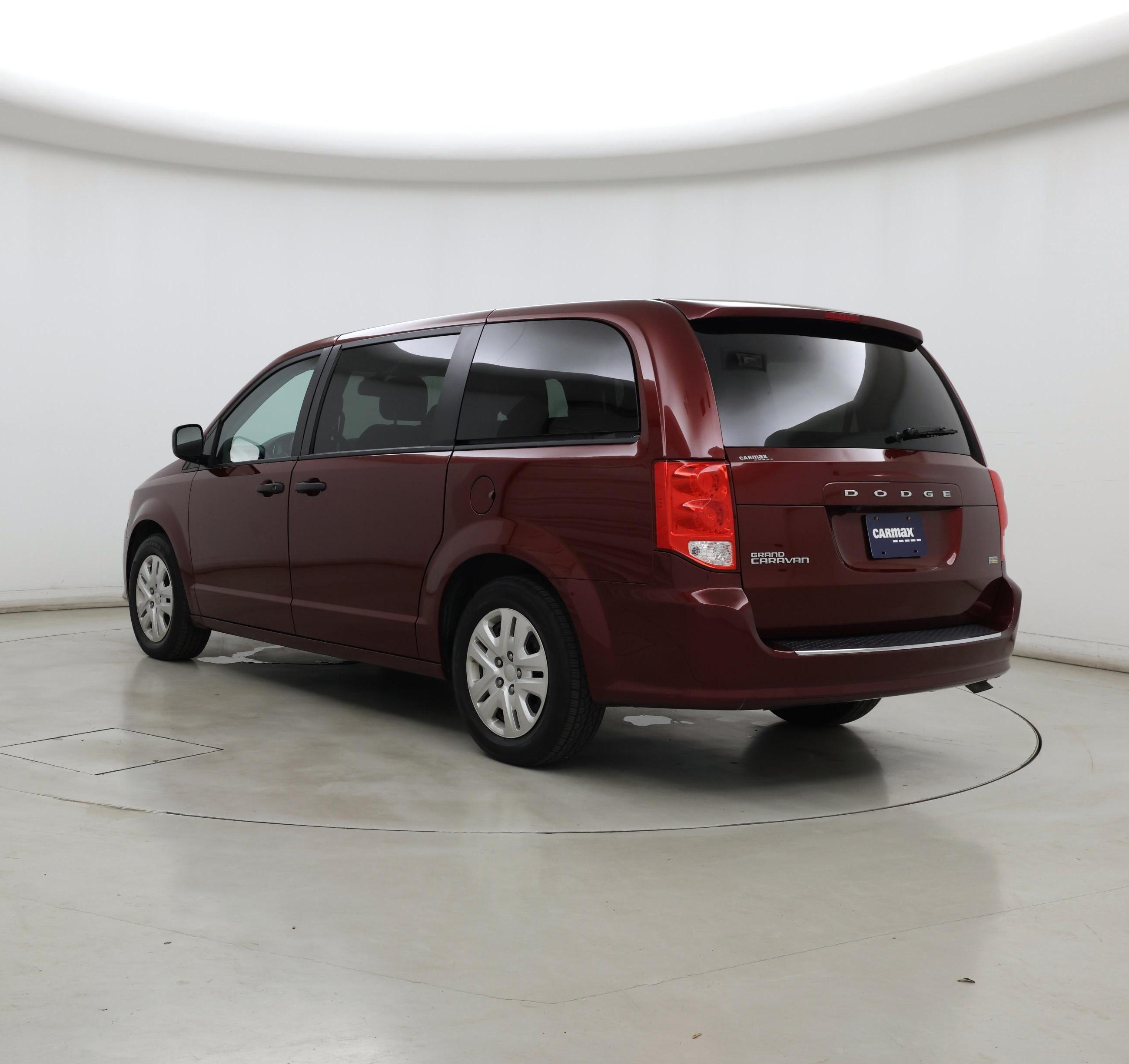 Thumbnail: 2019 Dodge Grand Caravan - 2