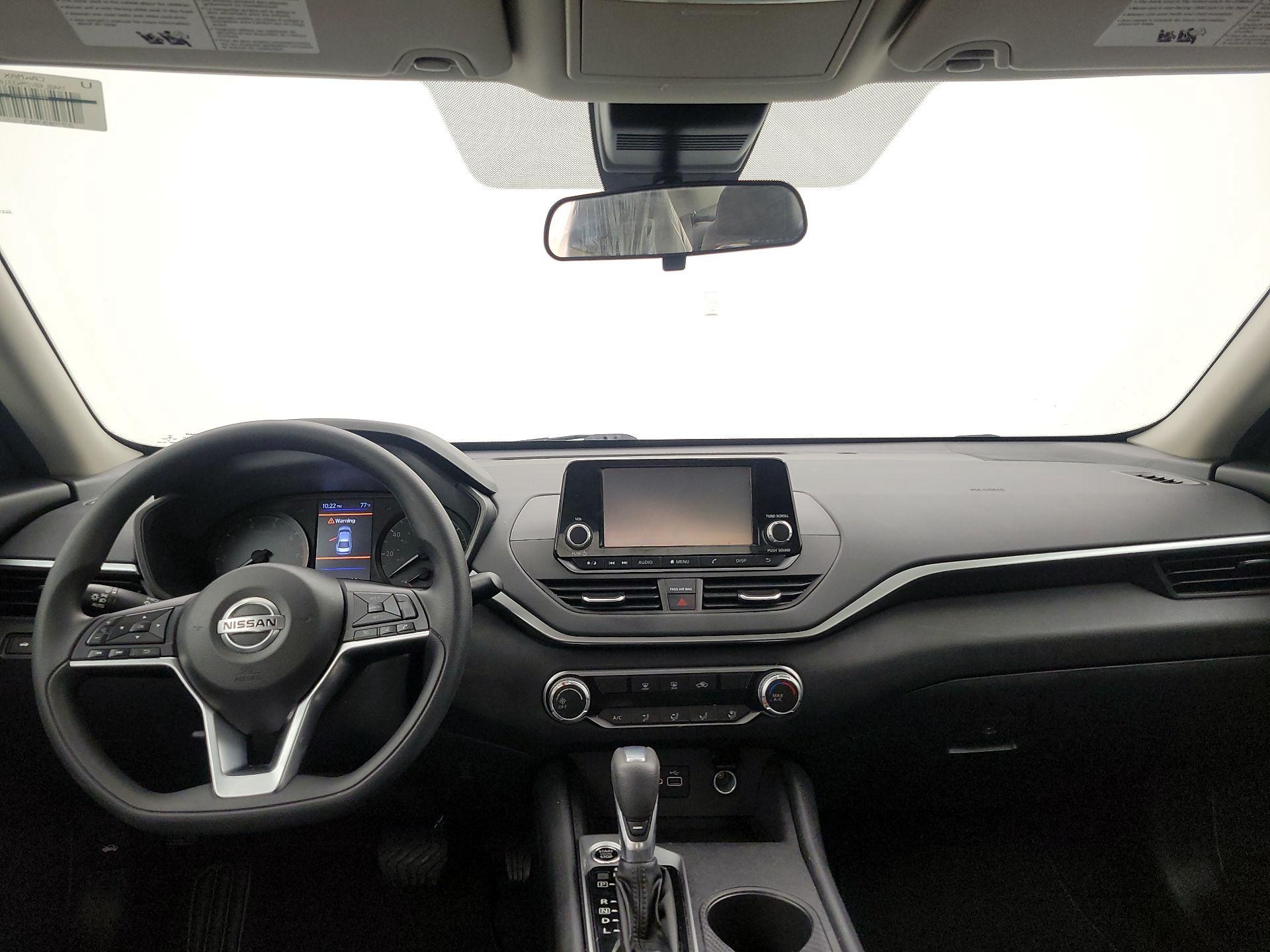 Thumbnail: 2021 Nissan Altima - 9