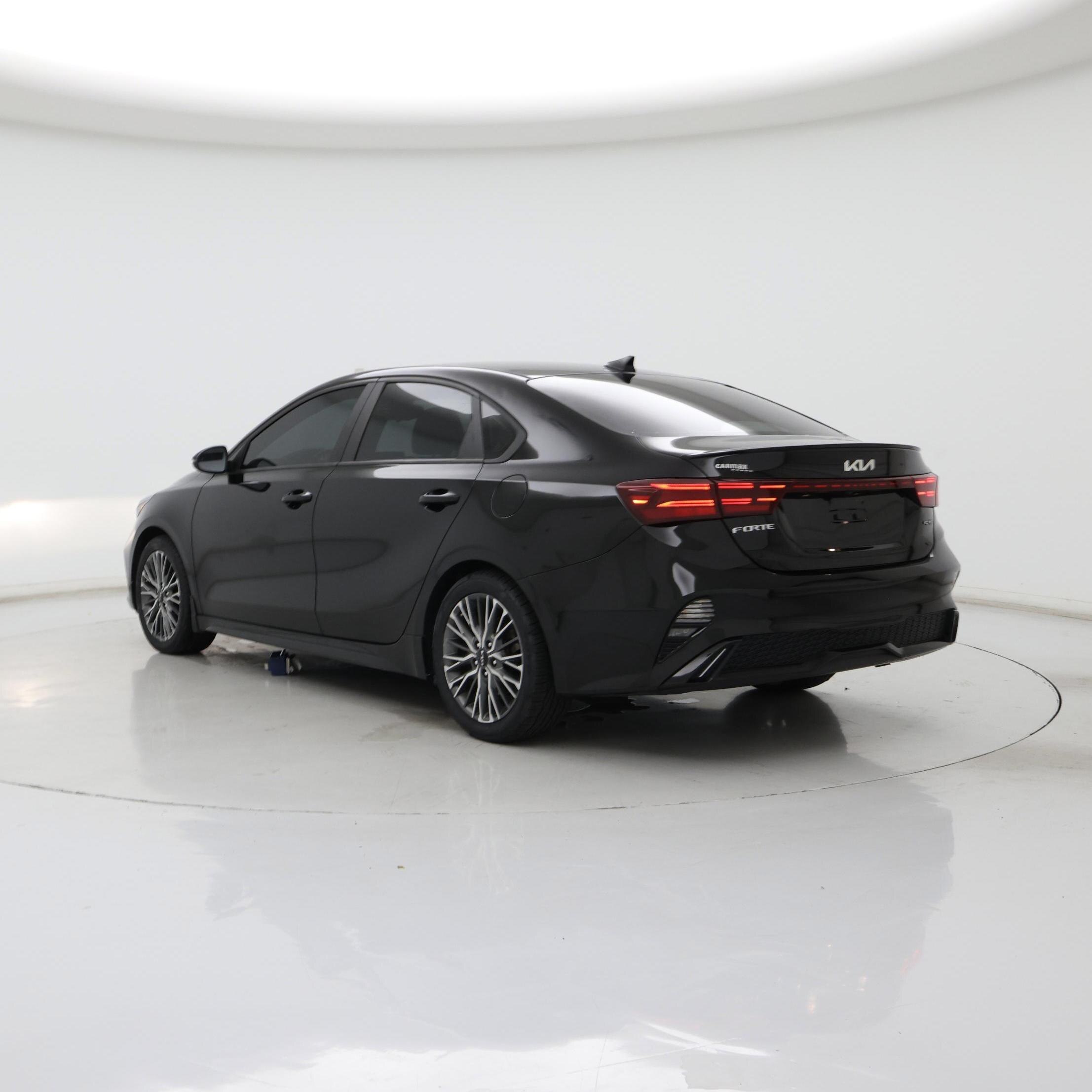 Thumbnail: 2022 Kia Forte - 2