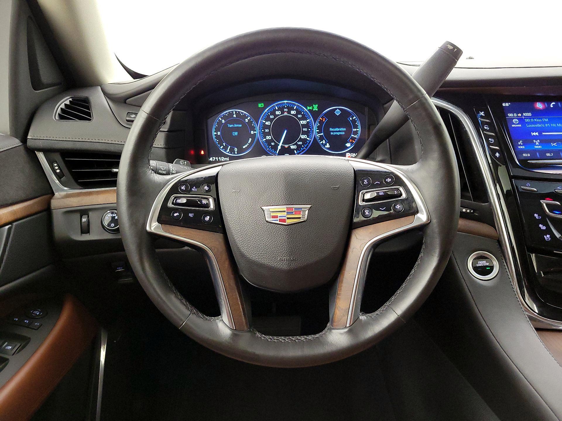 Thumbnail: 2015 Cadillac Escalade - 10