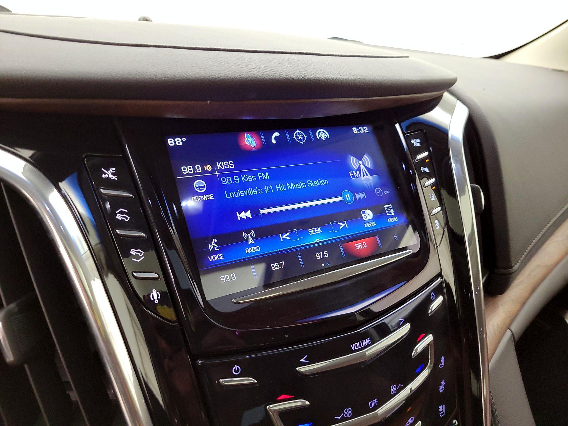 Thumbnail: 2015 Cadillac Escalade - 13