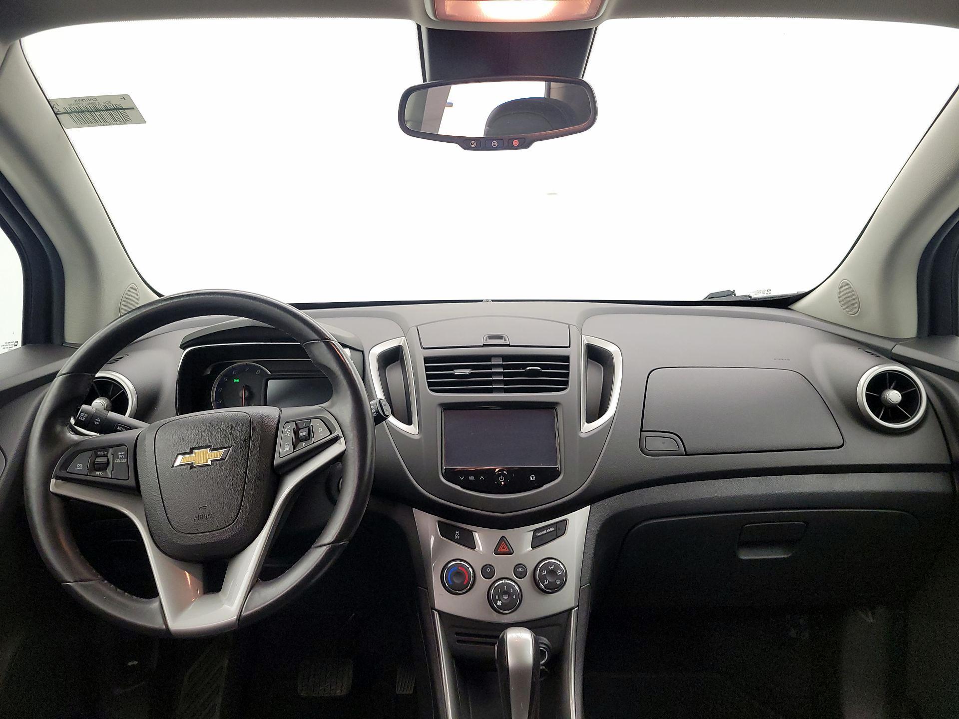 Thumbnail: 2016 Chevrolet Trax - 9