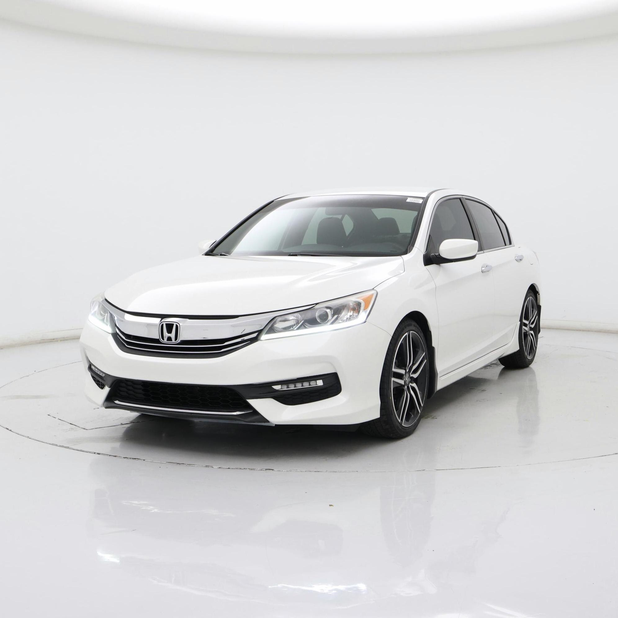 Thumbnail: 2017 Honda Accord - 4