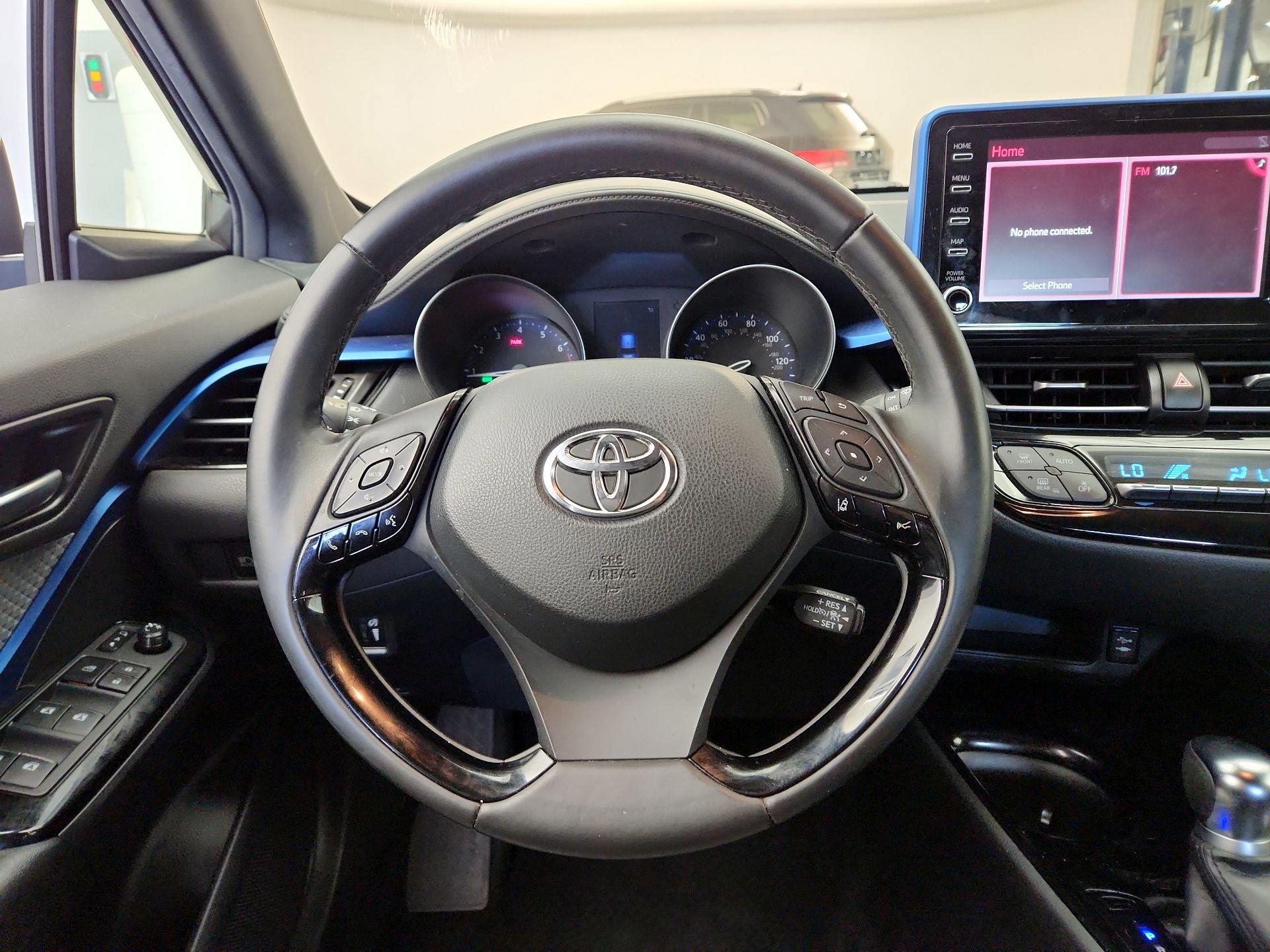 Thumbnail: 2019 Toyota C-HR - 10