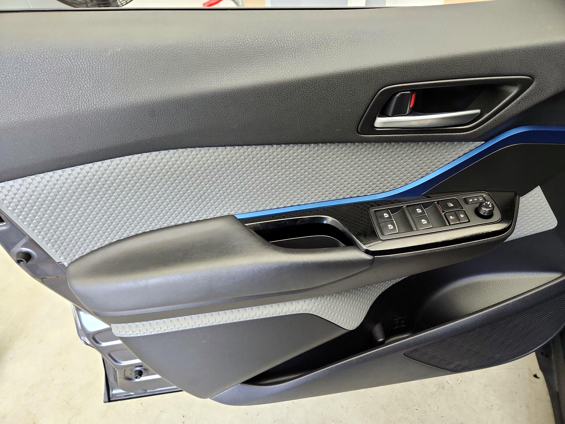 Thumbnail: 2019 Toyota C-HR - 12