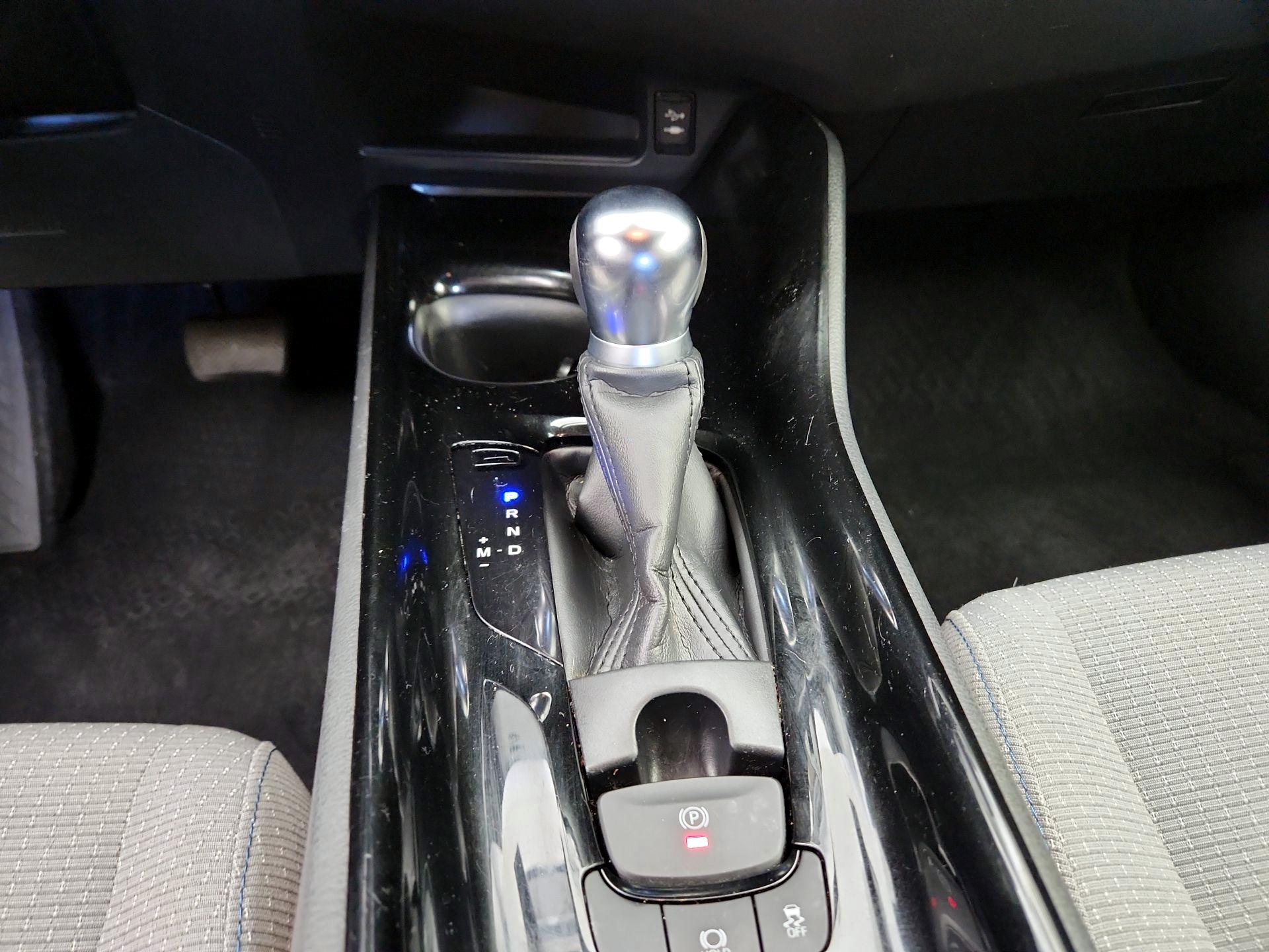 Thumbnail: 2019 Toyota C-HR - 17