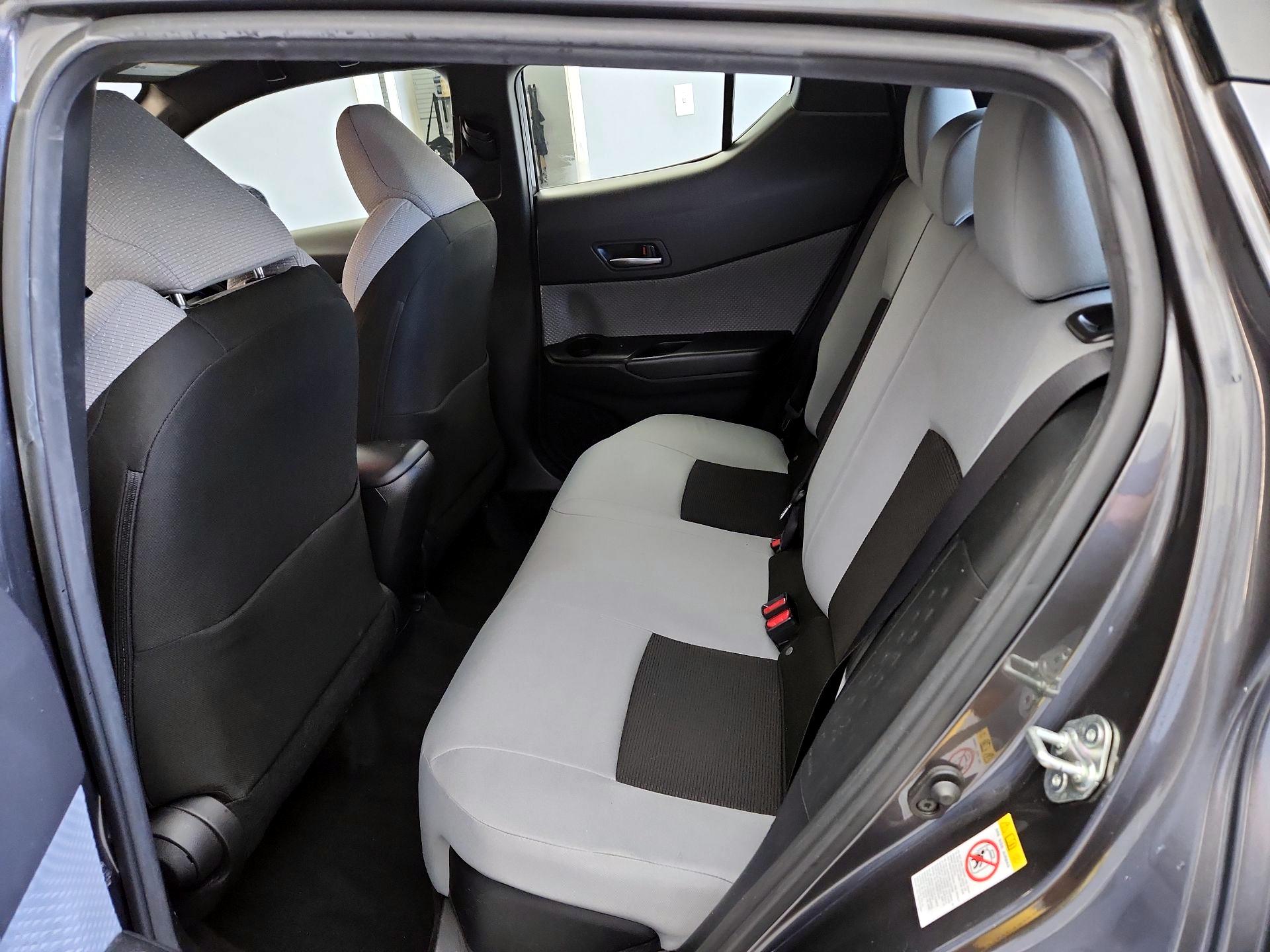 Thumbnail: 2019 Toyota C-HR - 19