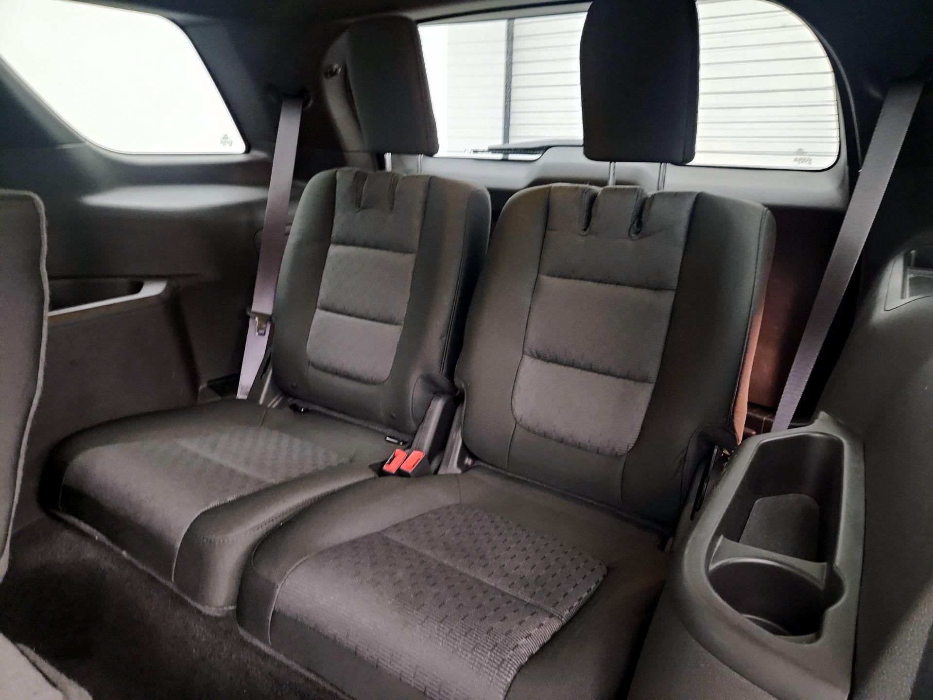Thumbnail: 2015 Ford Explorer - 19