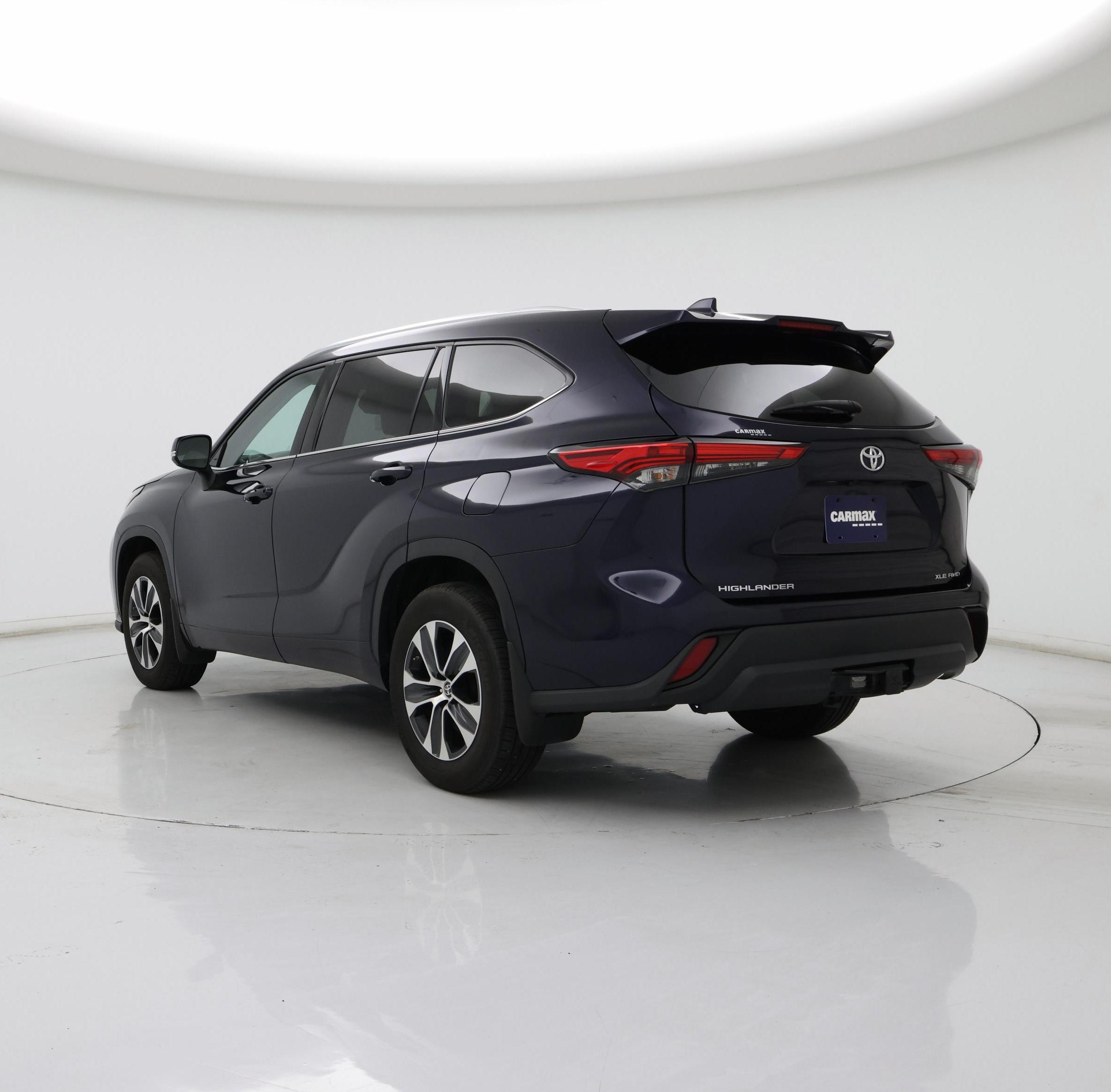 Thumbnail: 2021 Toyota Highlander - 2
