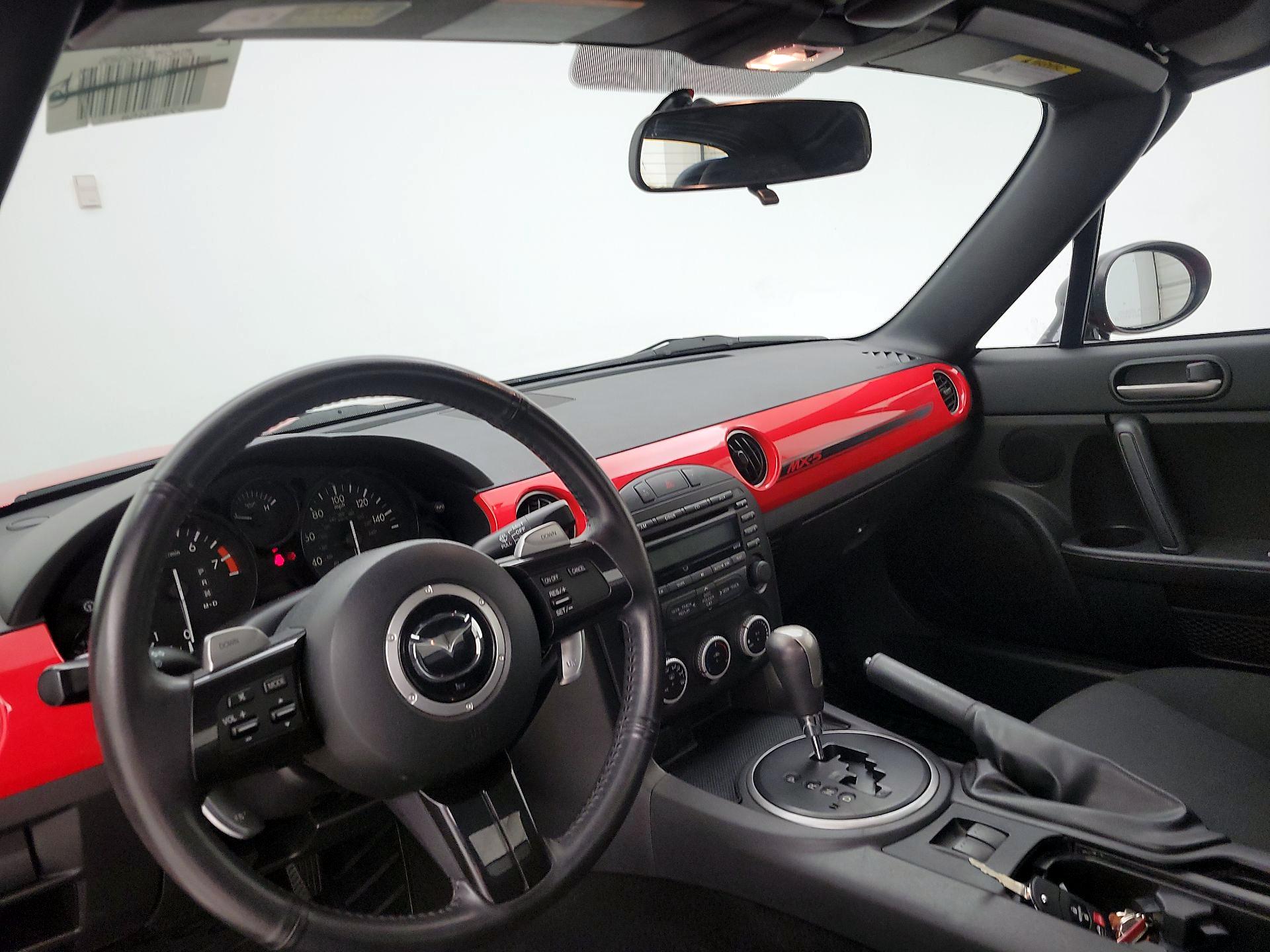 Thumbnail: 2013 Mazda MX-5 Miata - 9