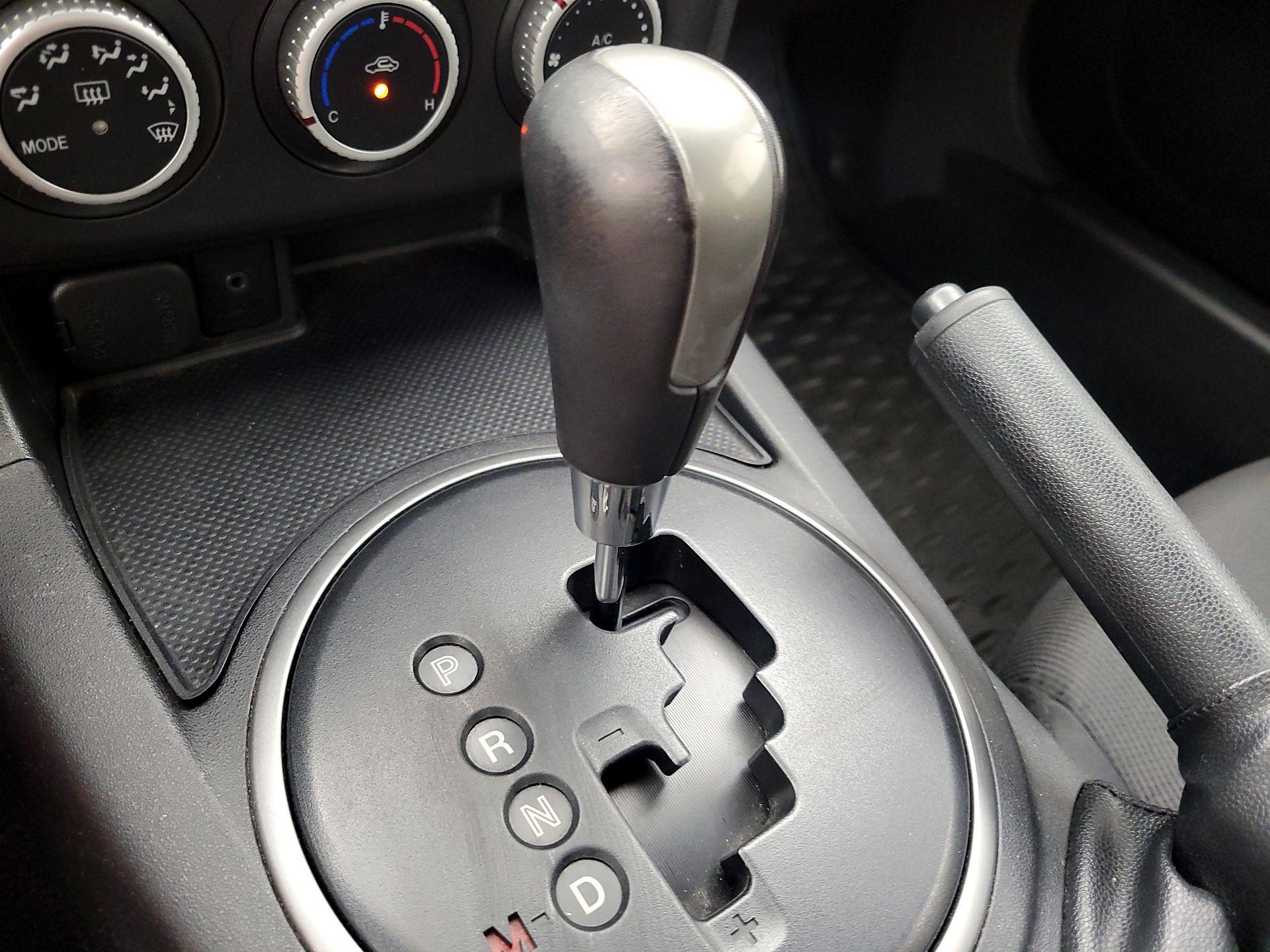 Thumbnail: 2013 Mazda MX-5 Miata - 15