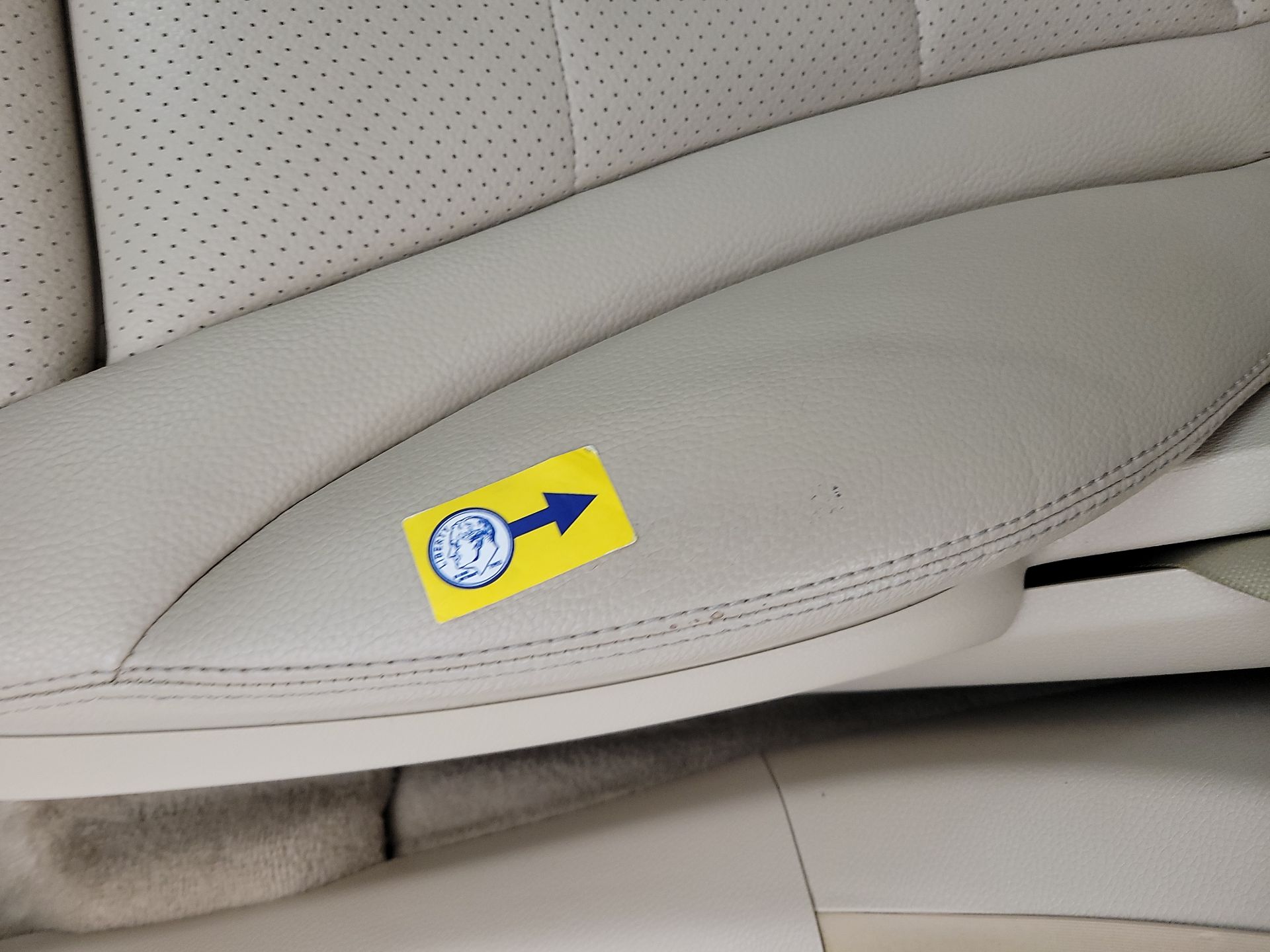 Thumbnail: 2015 Mercedes-Benz C-Class - 19