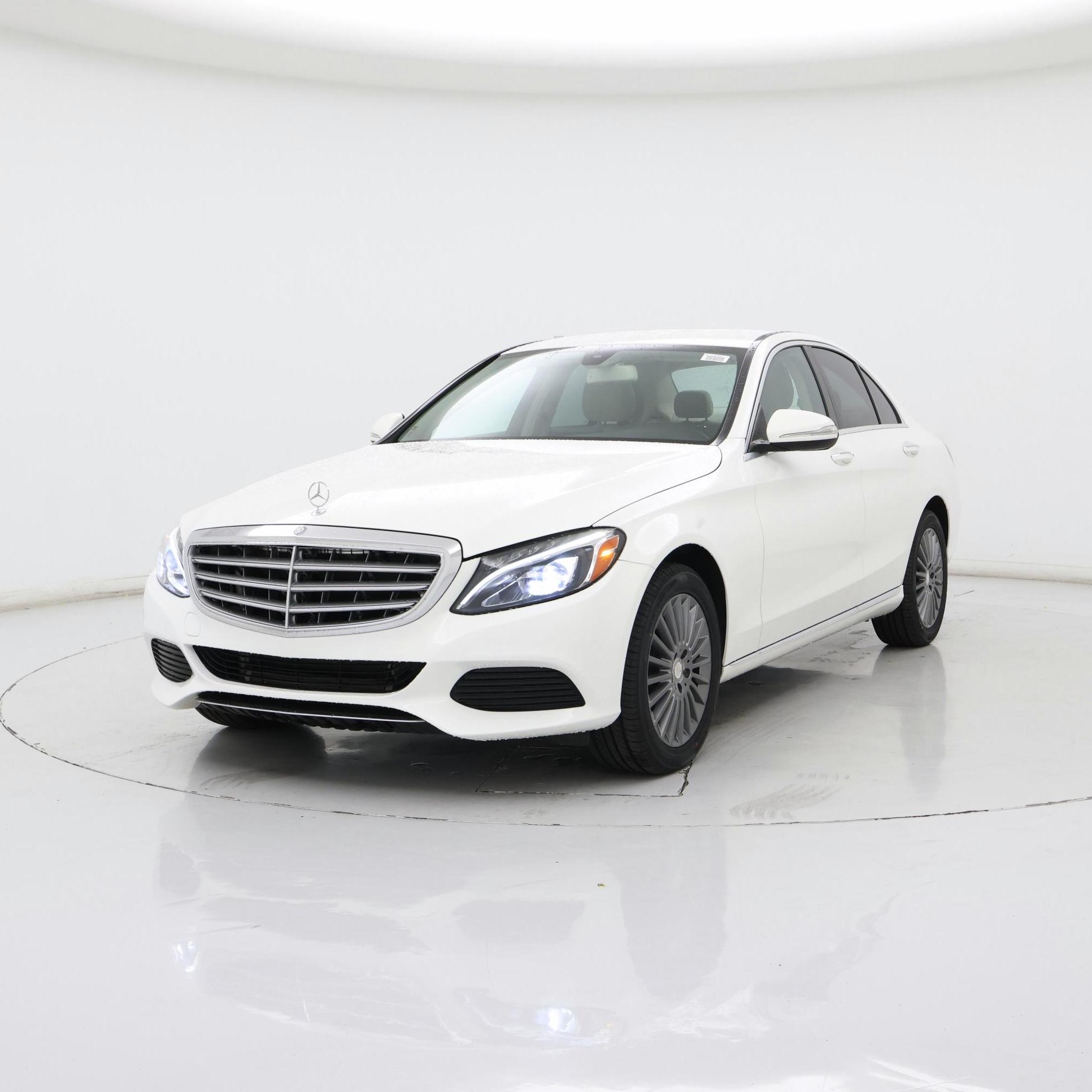 Thumbnail: 2015 Mercedes-Benz C-Class - 4