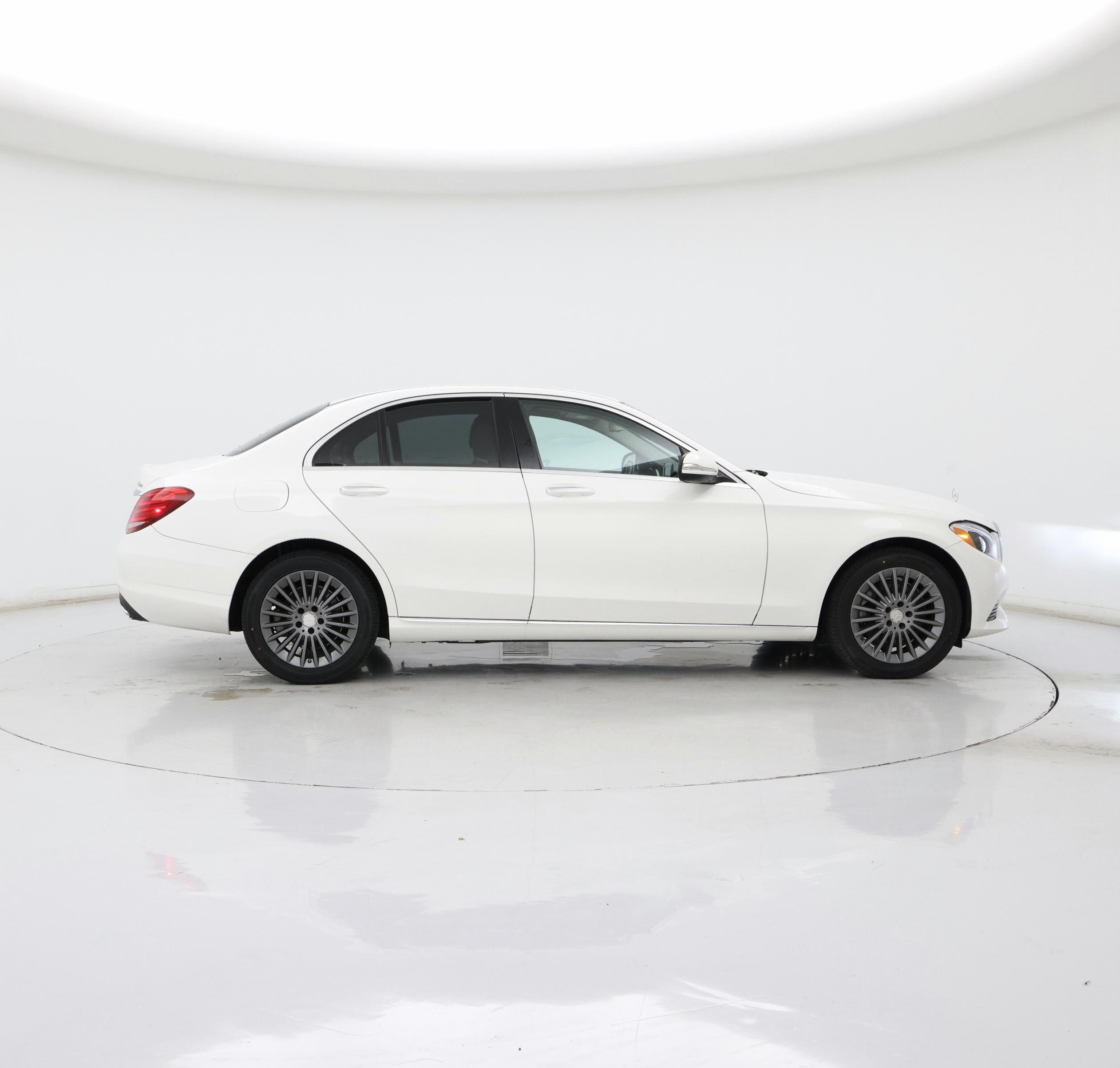 Thumbnail: 2015 Mercedes-Benz C-Class - 7