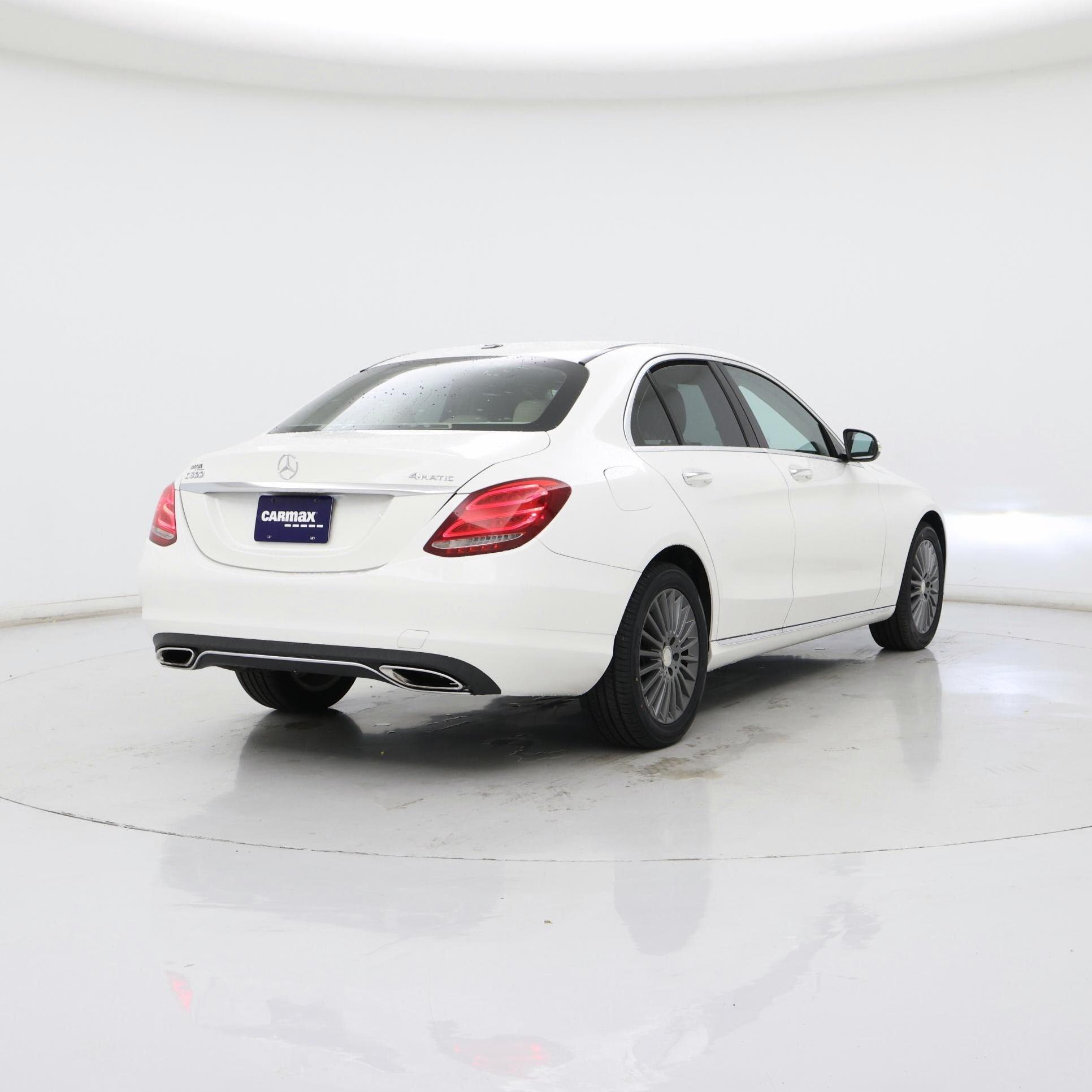 Thumbnail: 2015 Mercedes-Benz C-Class - 8