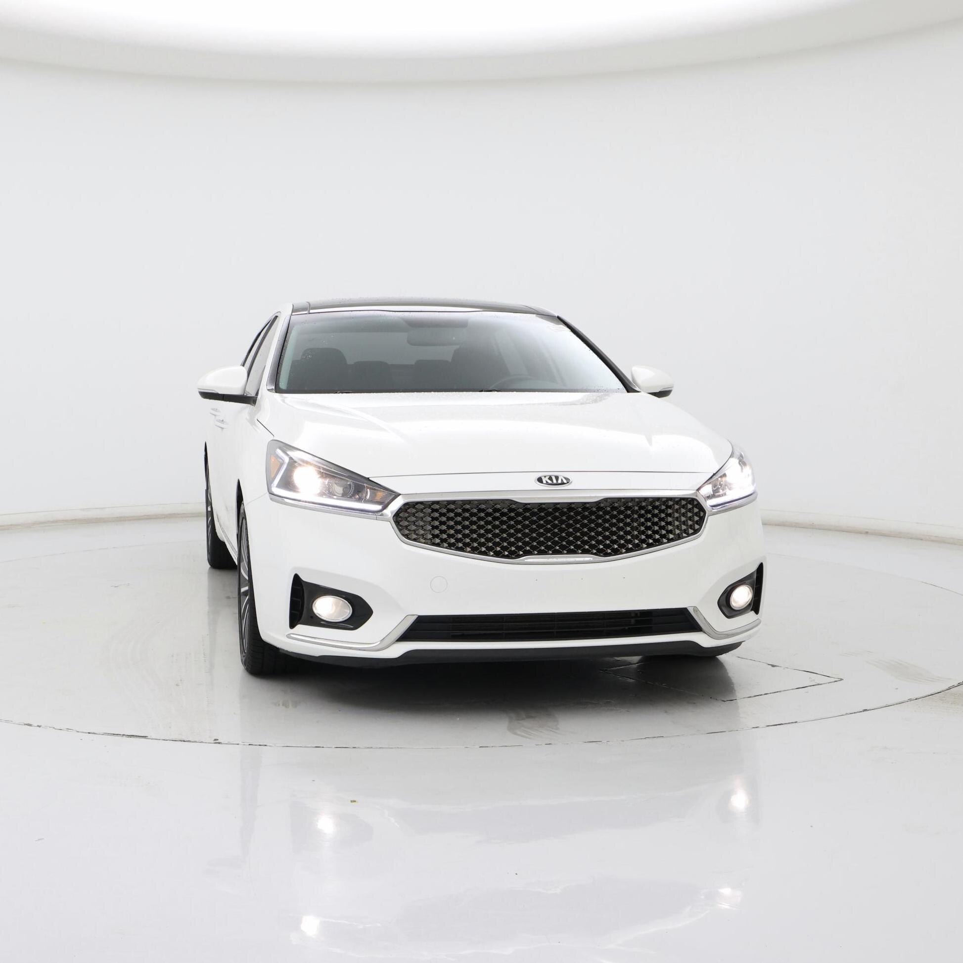Thumbnail: 2017 Kia Cadenza - 5