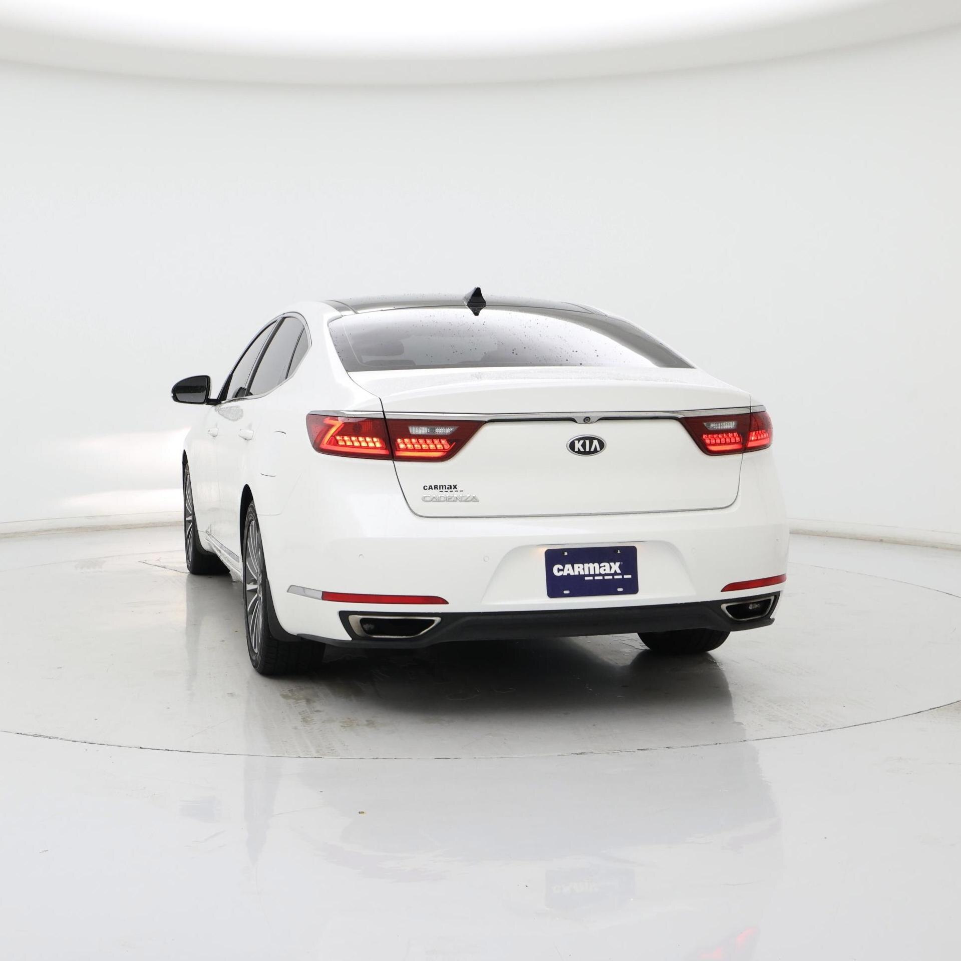 Thumbnail: 2017 Kia Cadenza - 6