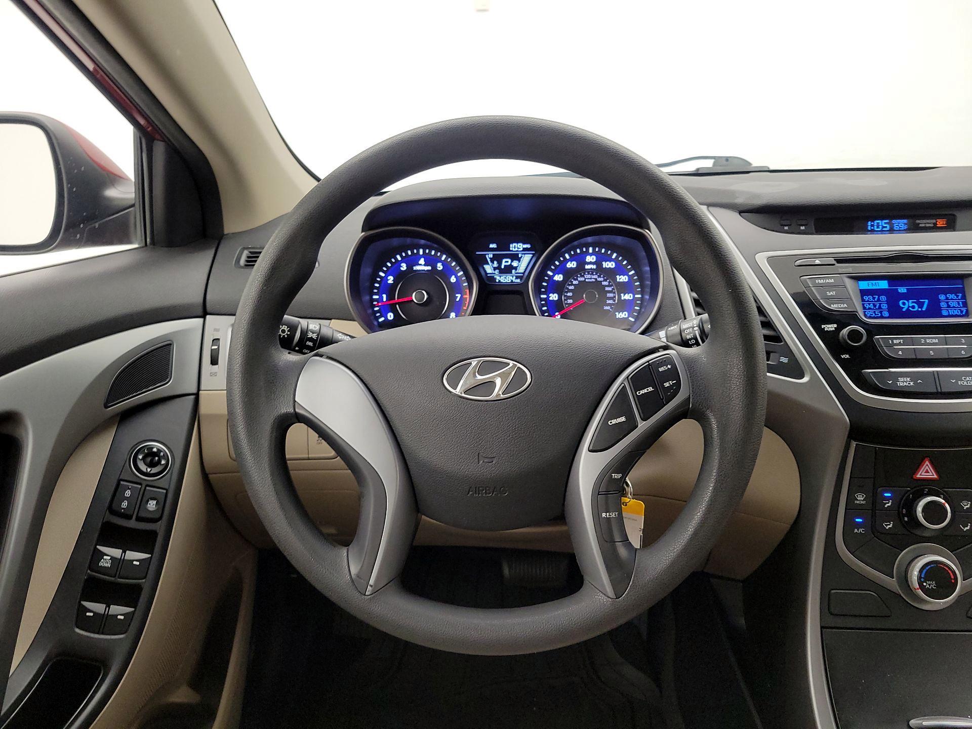 Thumbnail: 2016 Hyundai Elantra - 10