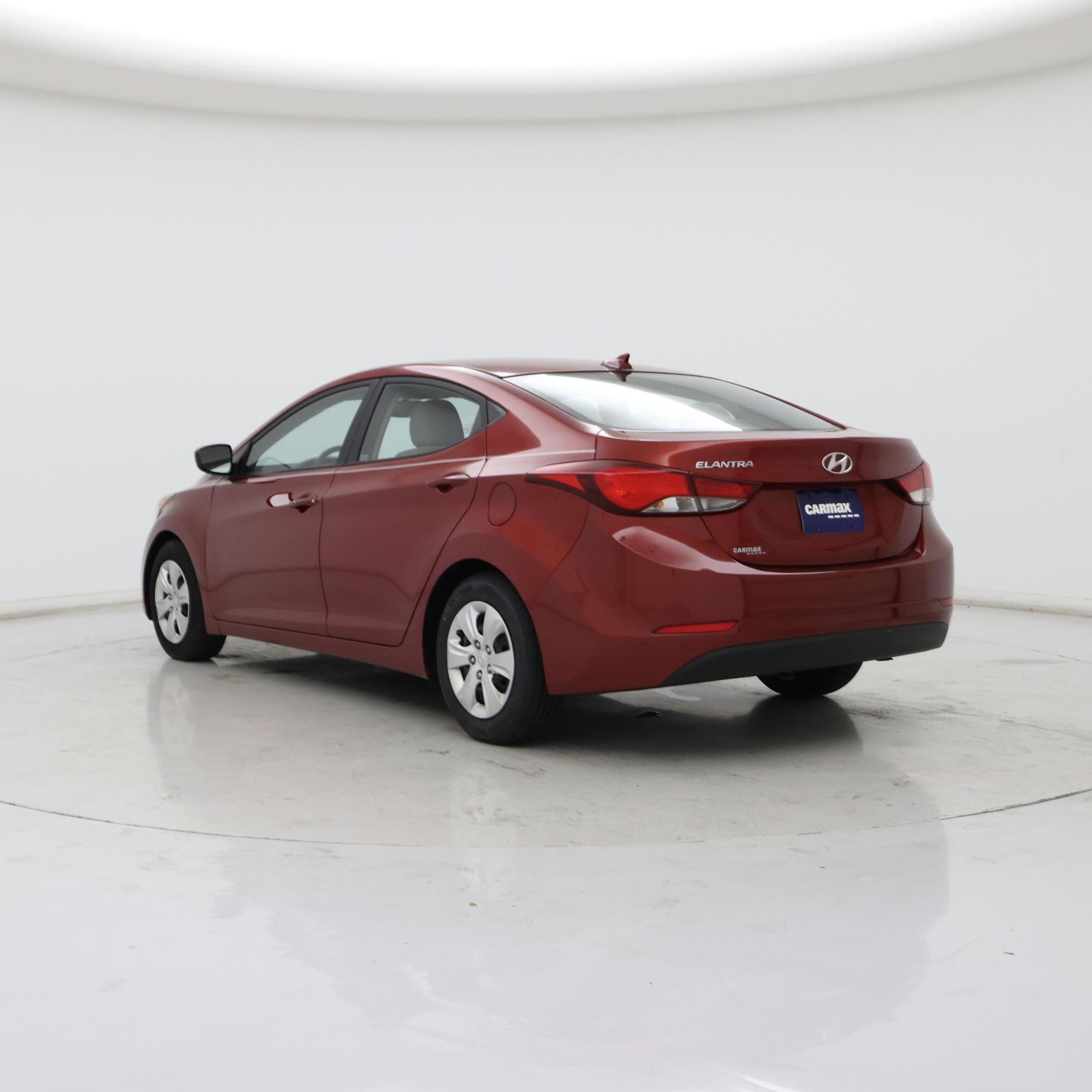 Thumbnail: 2016 Hyundai Elantra - 2