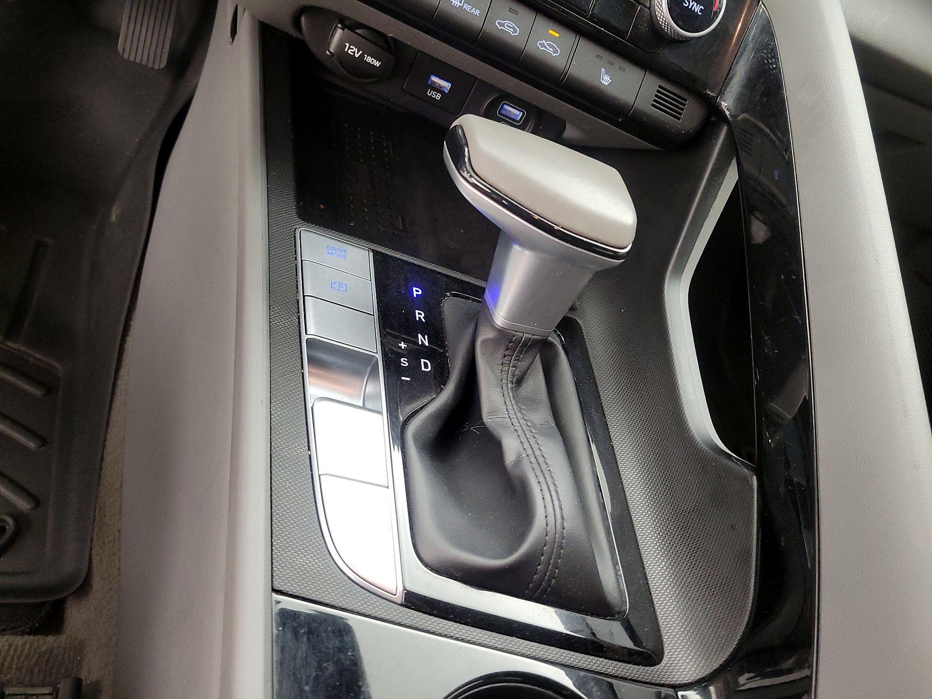 Thumbnail: 2021 Hyundai Elantra - 16