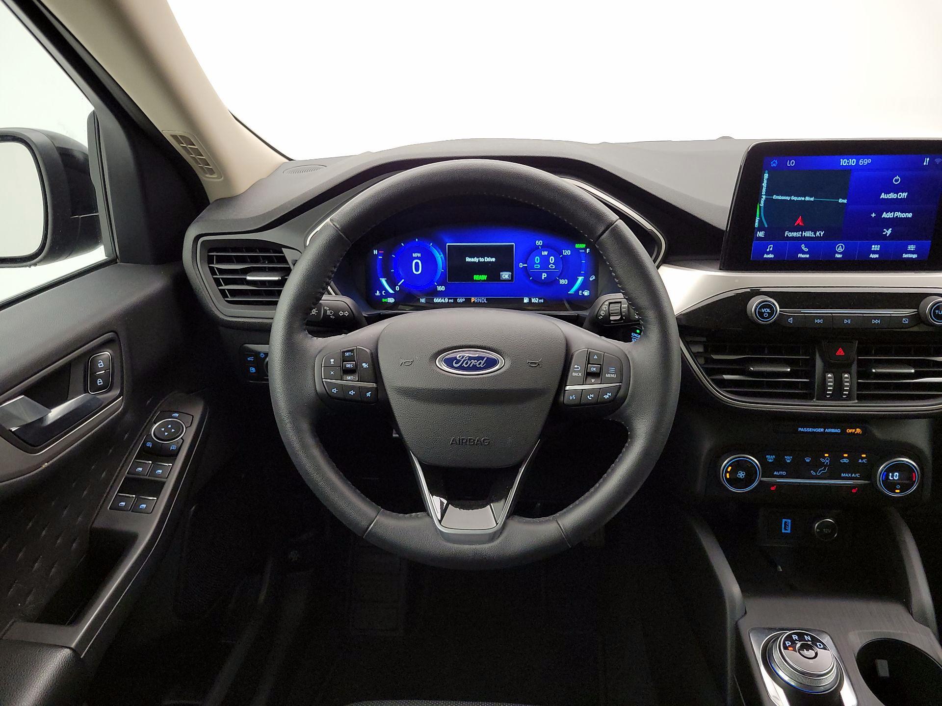 Thumbnail: 2020 Ford Escape - 10