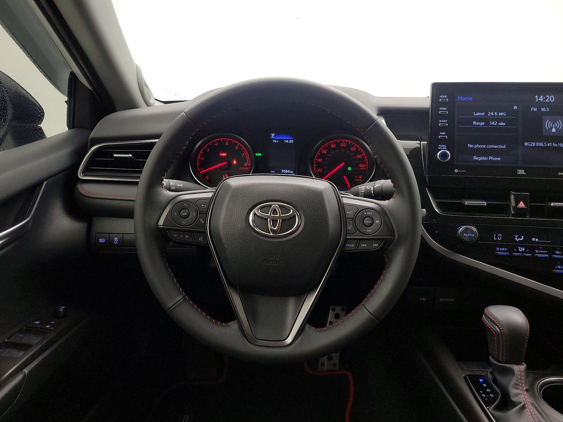 Thumbnail: 2023 Toyota Camry - 10