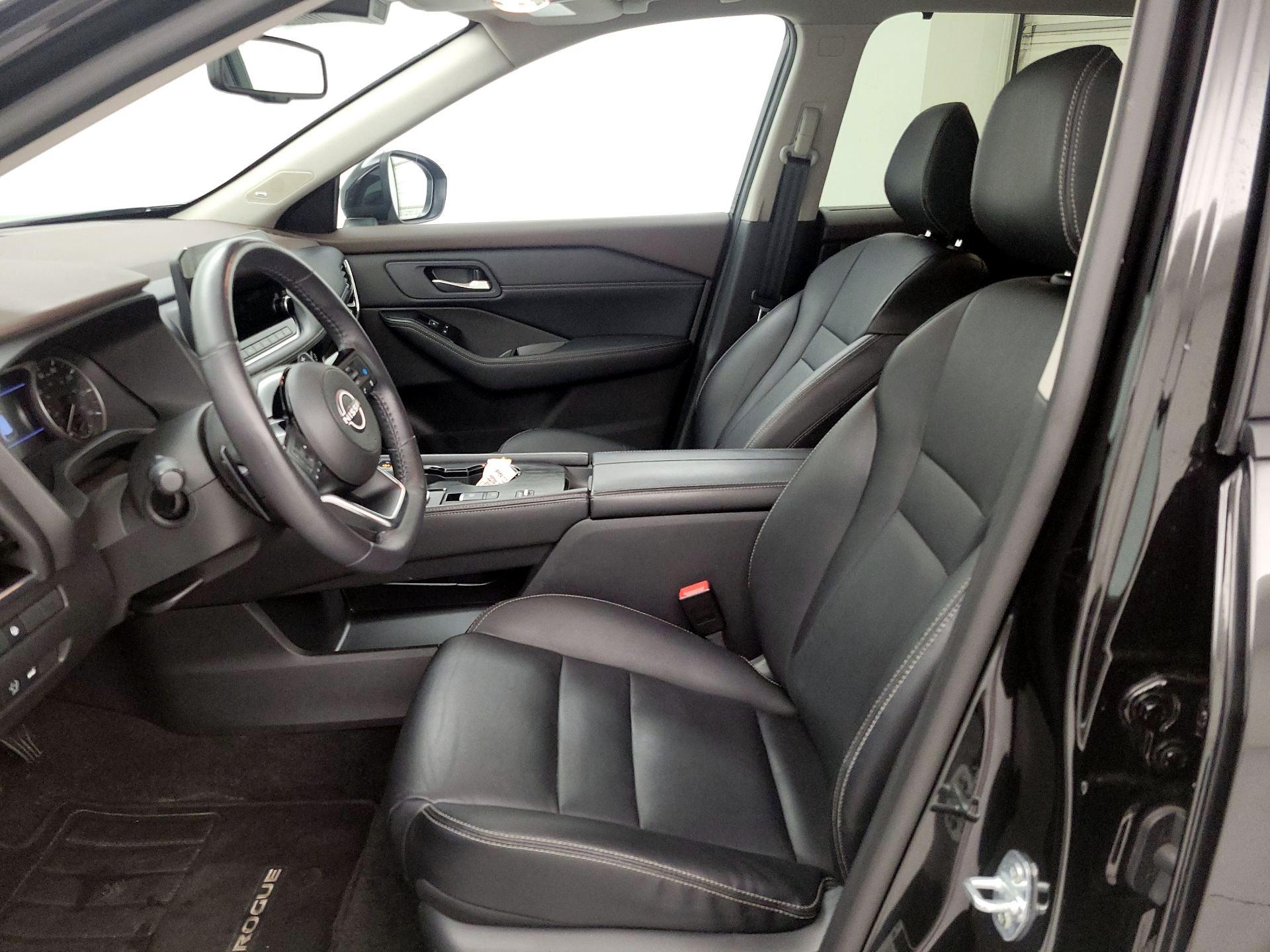 Thumbnail: 2023 Nissan Rogue - 11